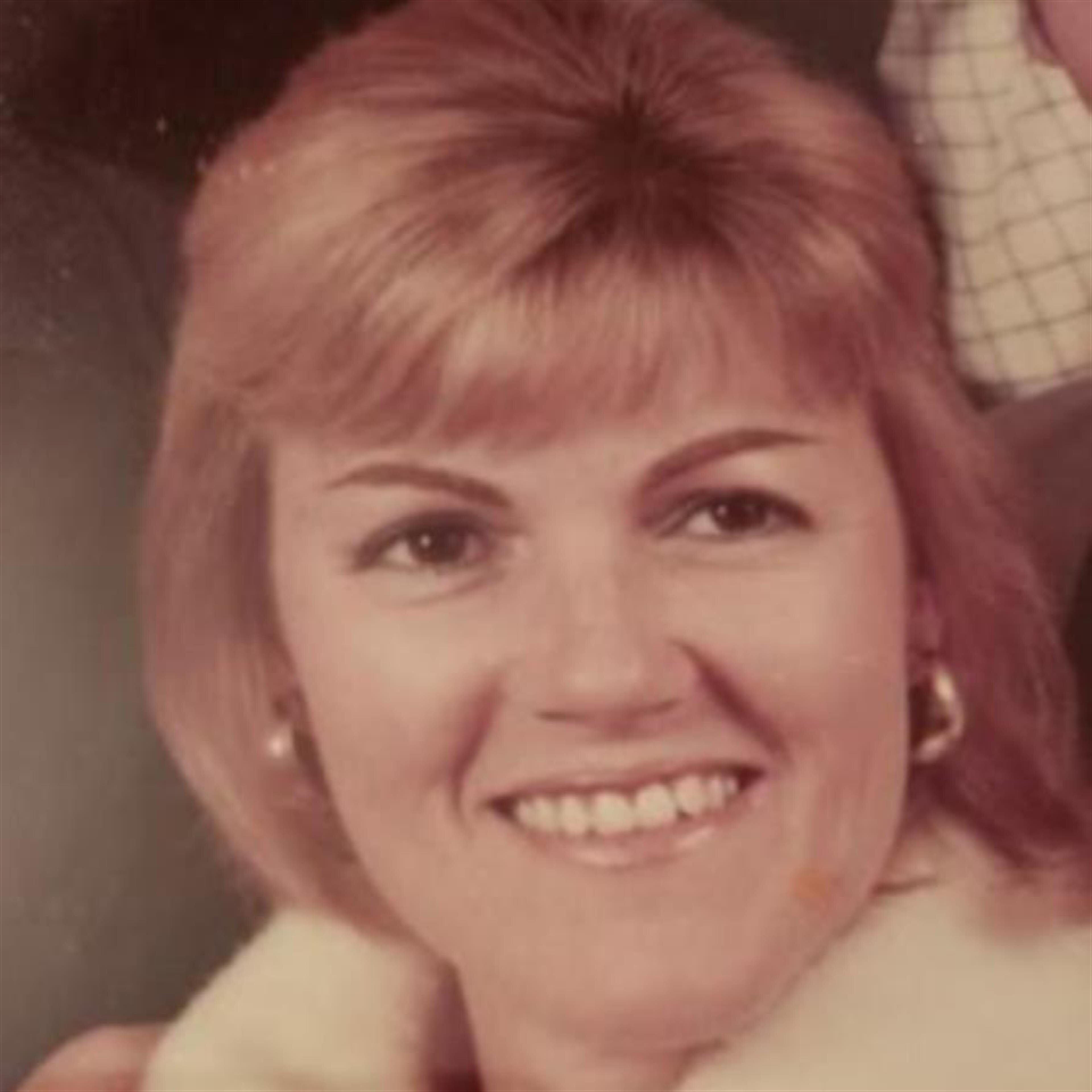 Teresa J Traxler