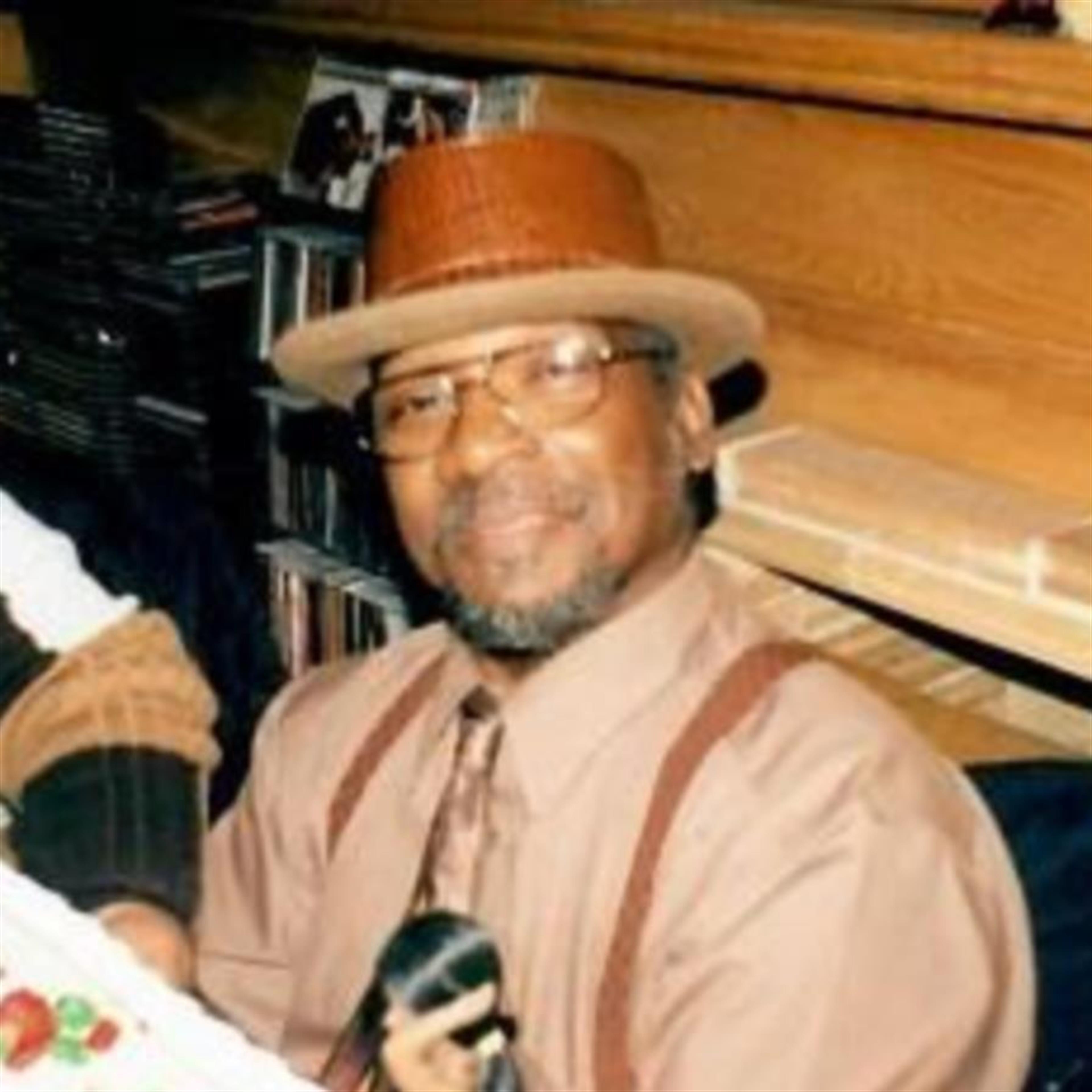 MR. DONALD EVONZER JACKSON