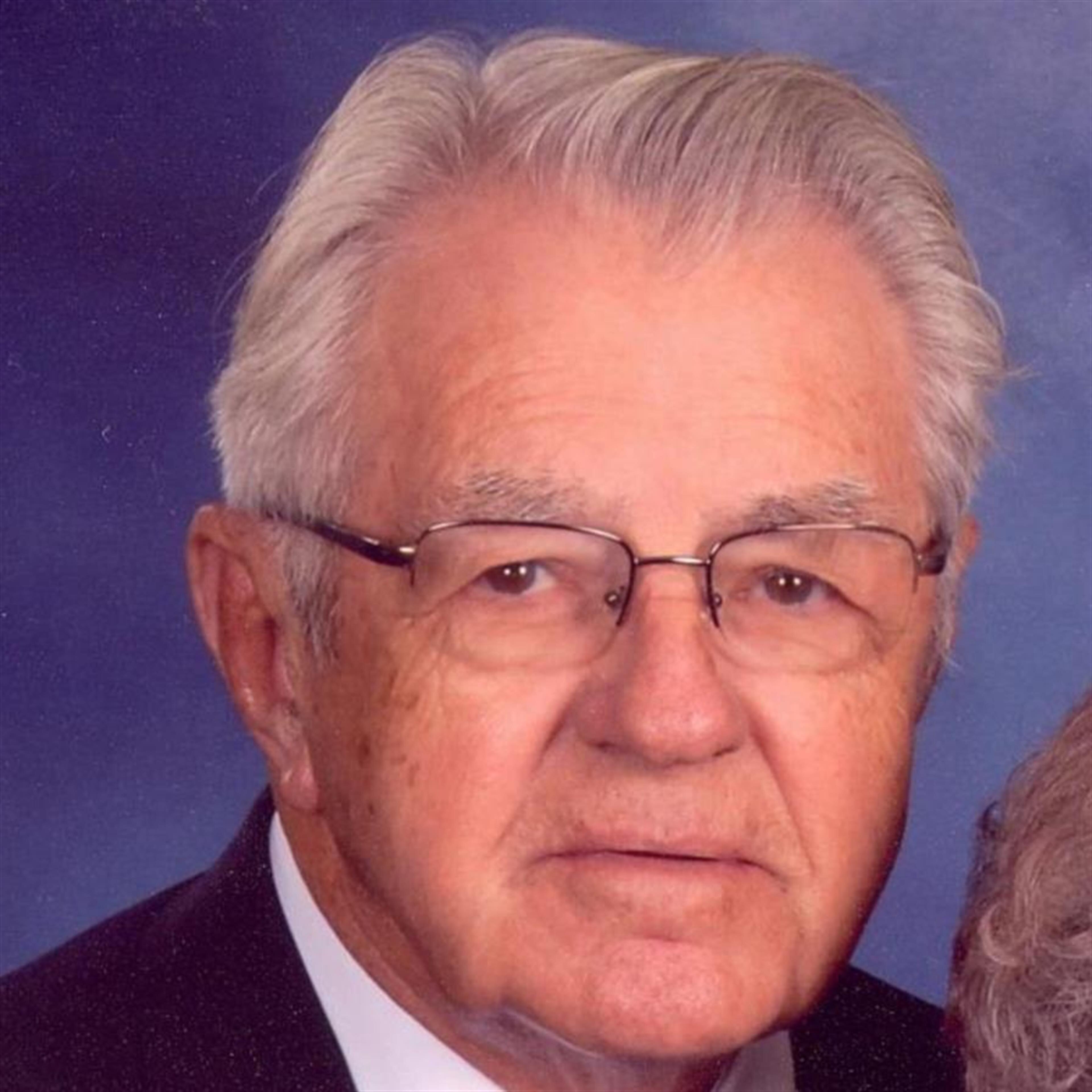 William W. (Bill) Luallin (Lebanon)