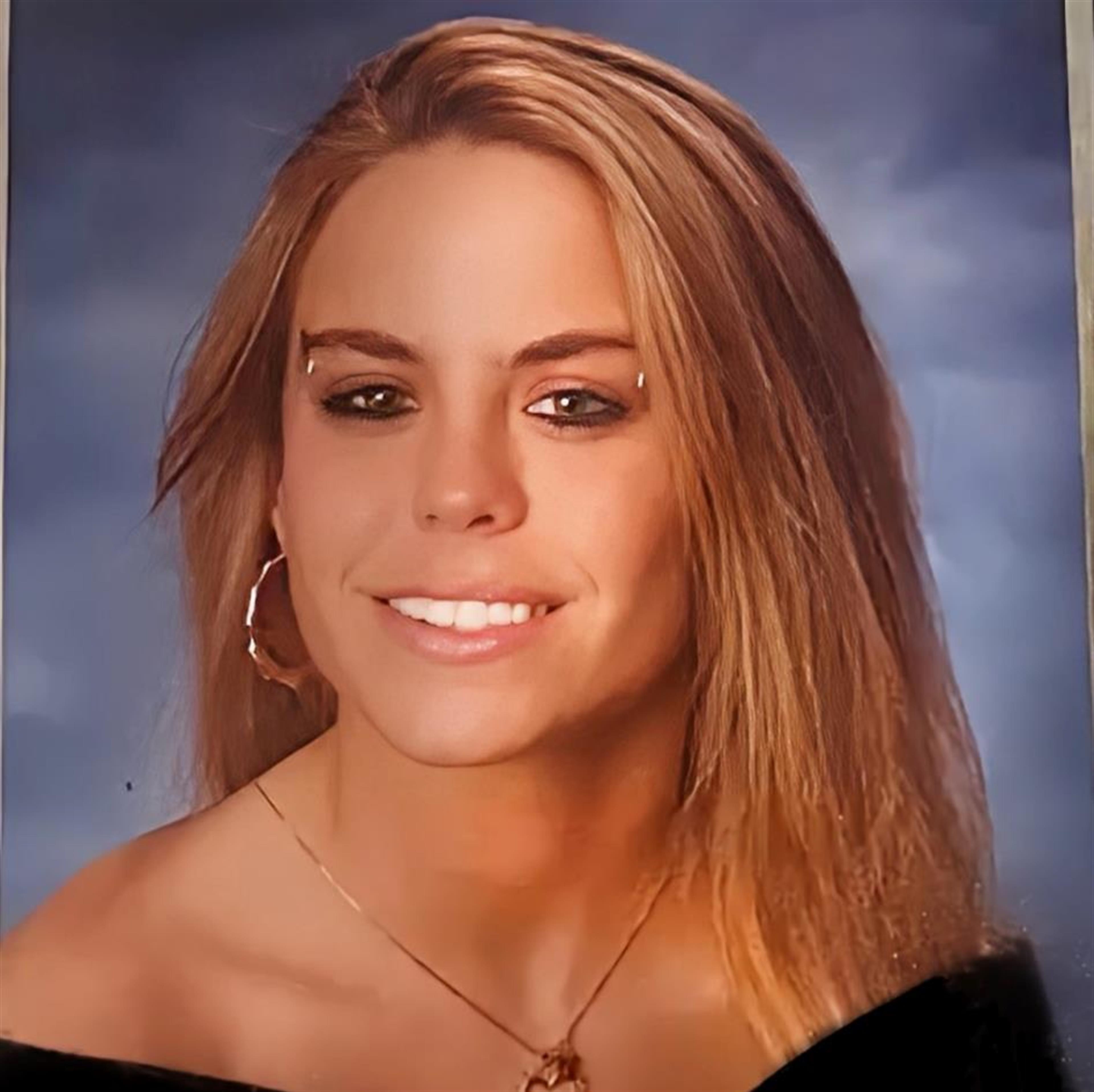 Tina Marie Schlichting's obituary picture