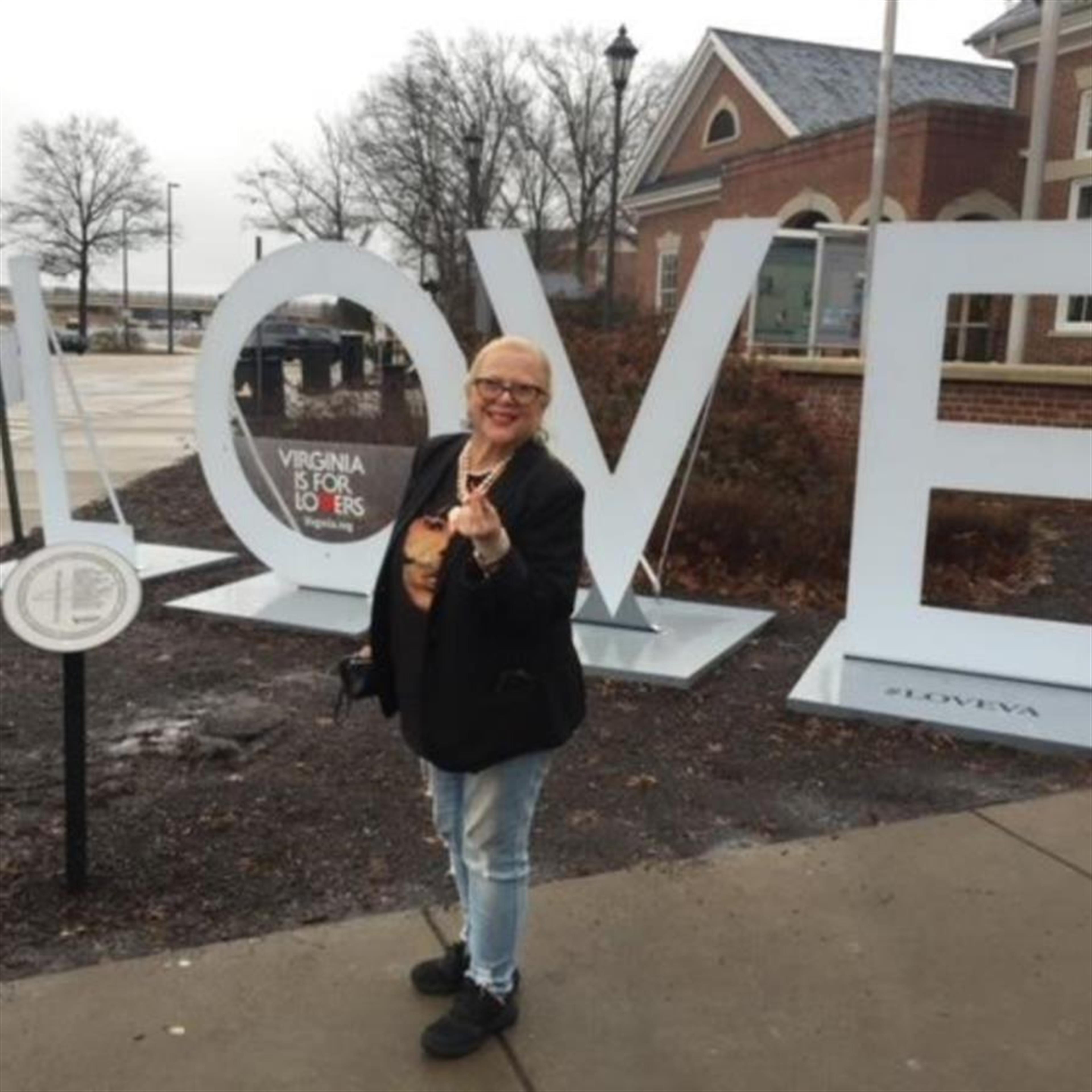 Jacqueline June Utkin