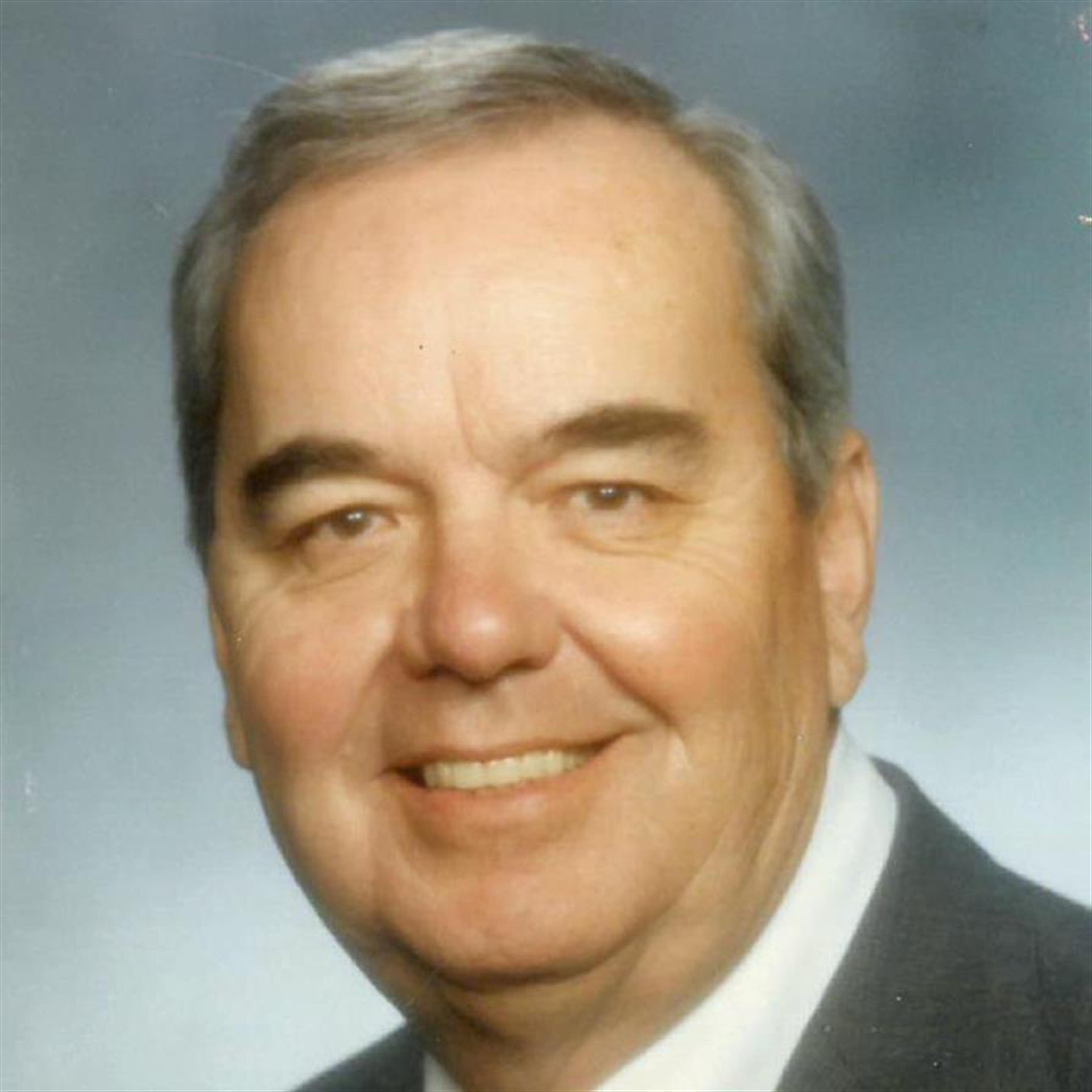 Robert "Bob" Edward Lenox