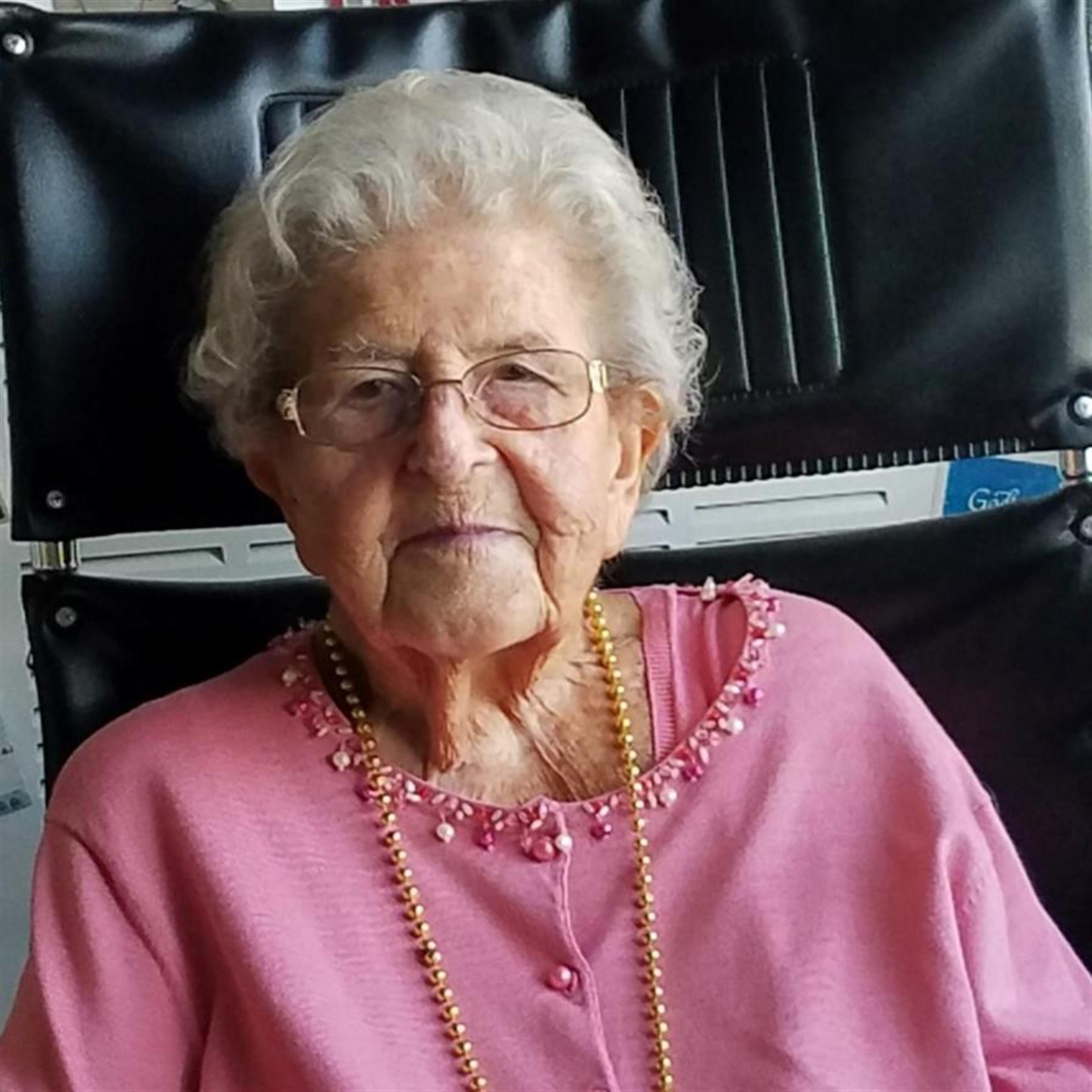 Helen Wacome McCullough