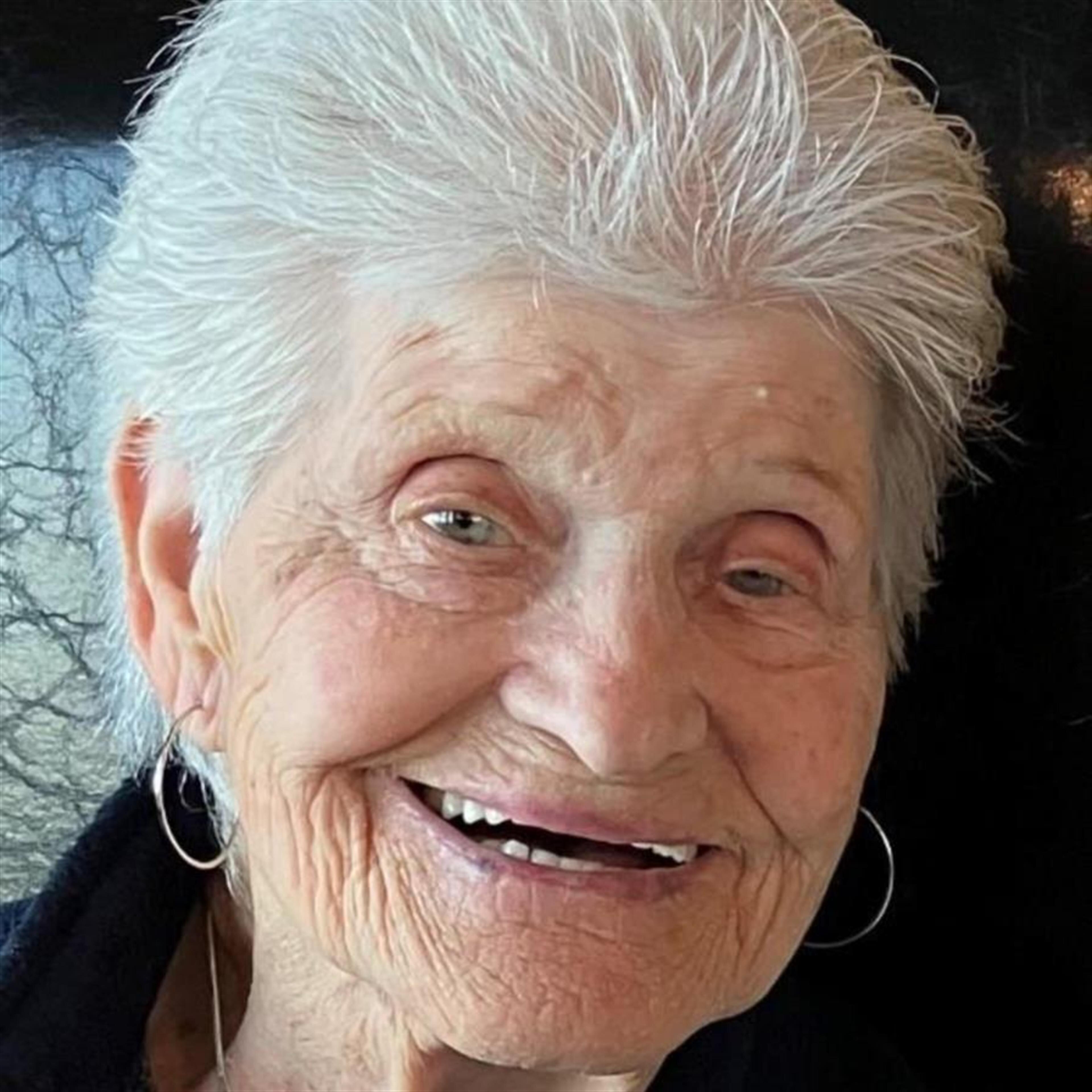 Mary Bujacich