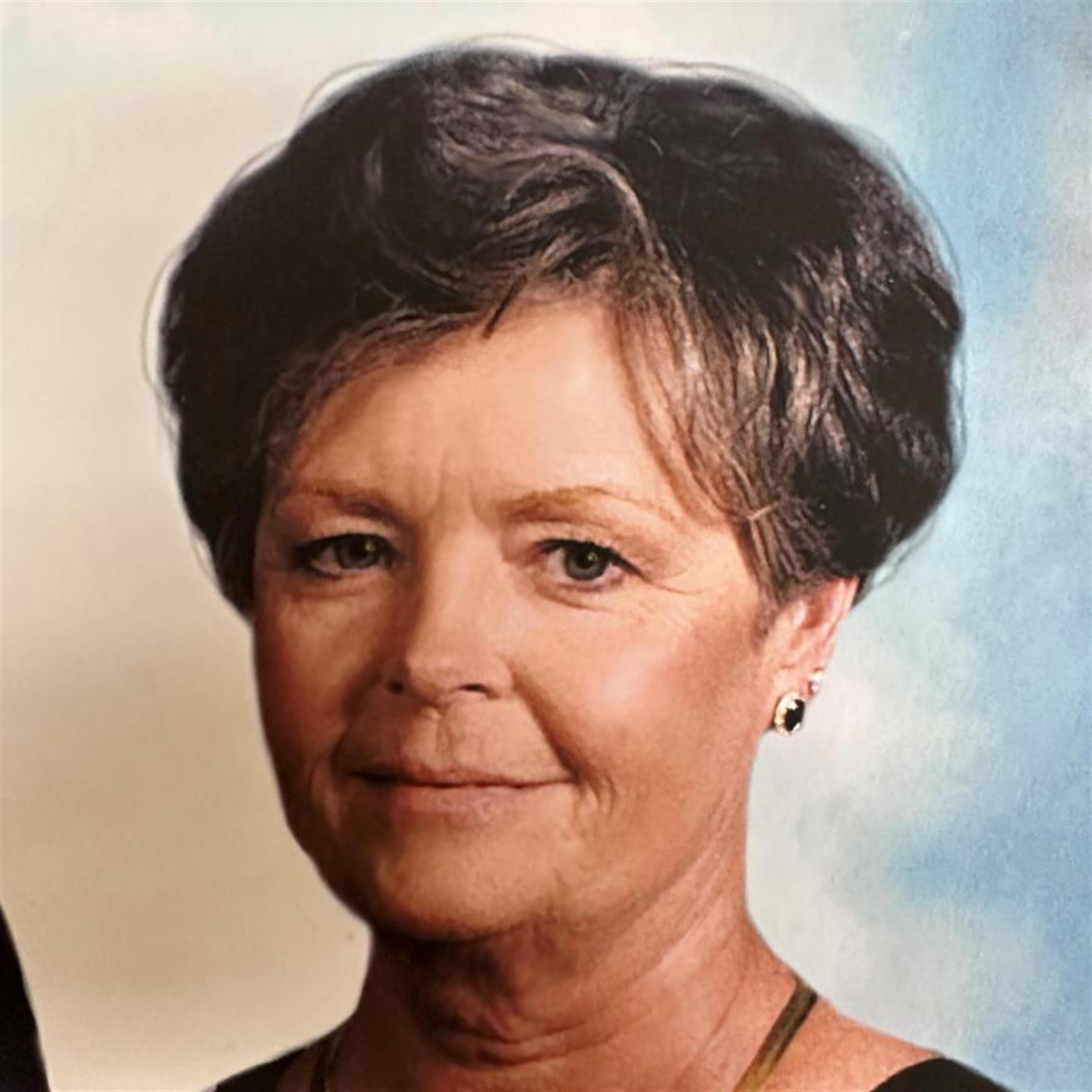 Mary "Sue" Golden