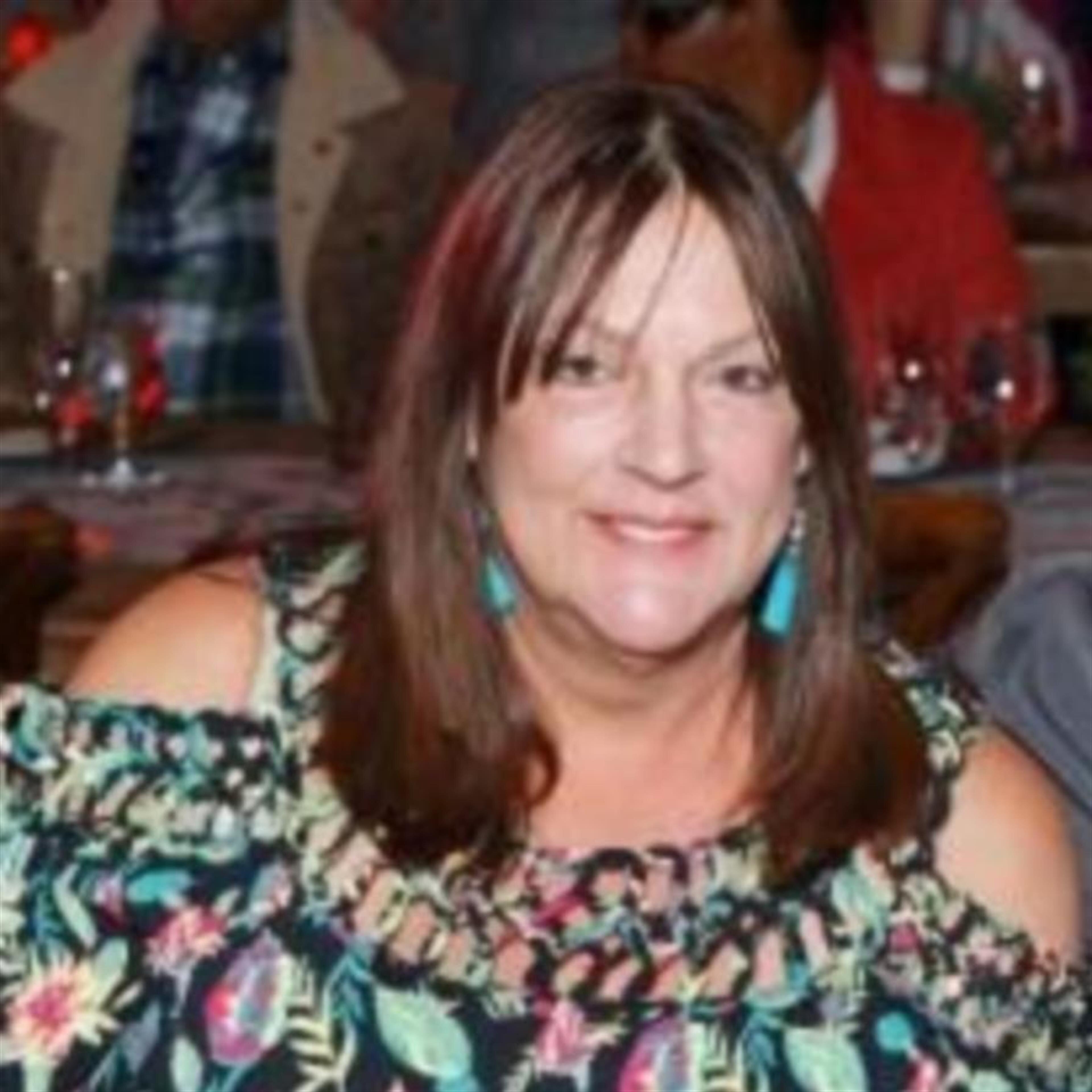 Tammy L Karlo