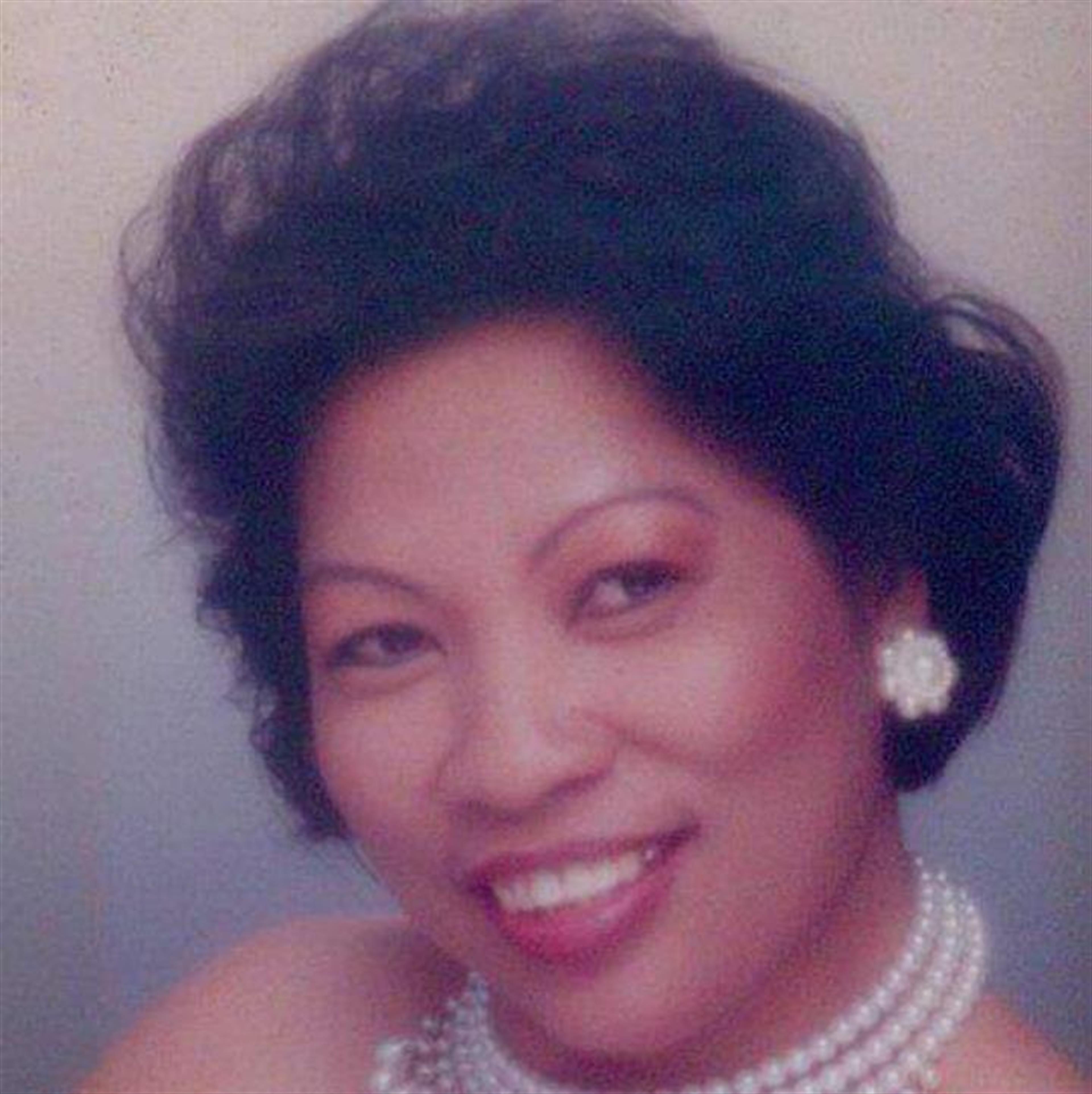 Leticia Mora Kreschmer