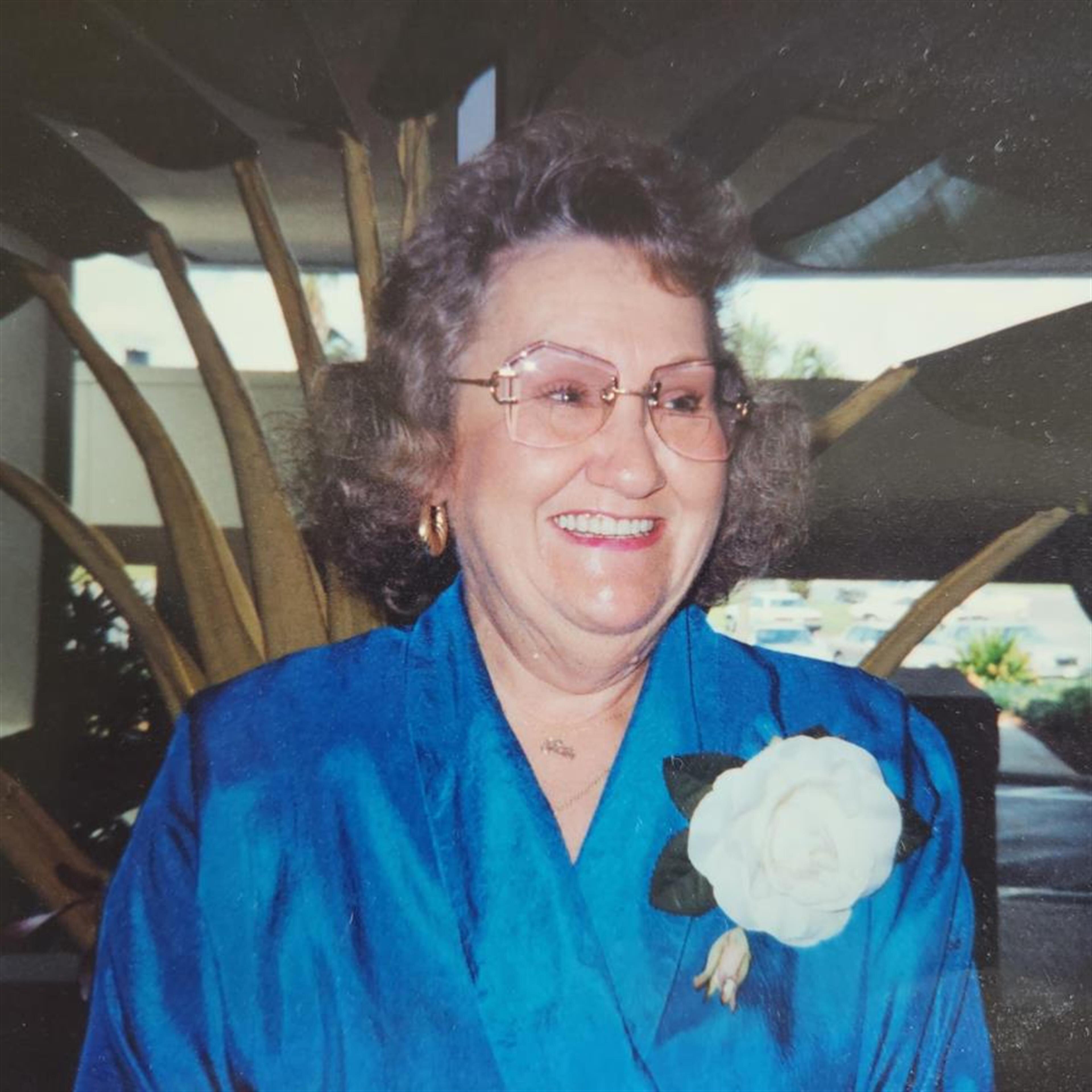 Shirley Sullens Farris