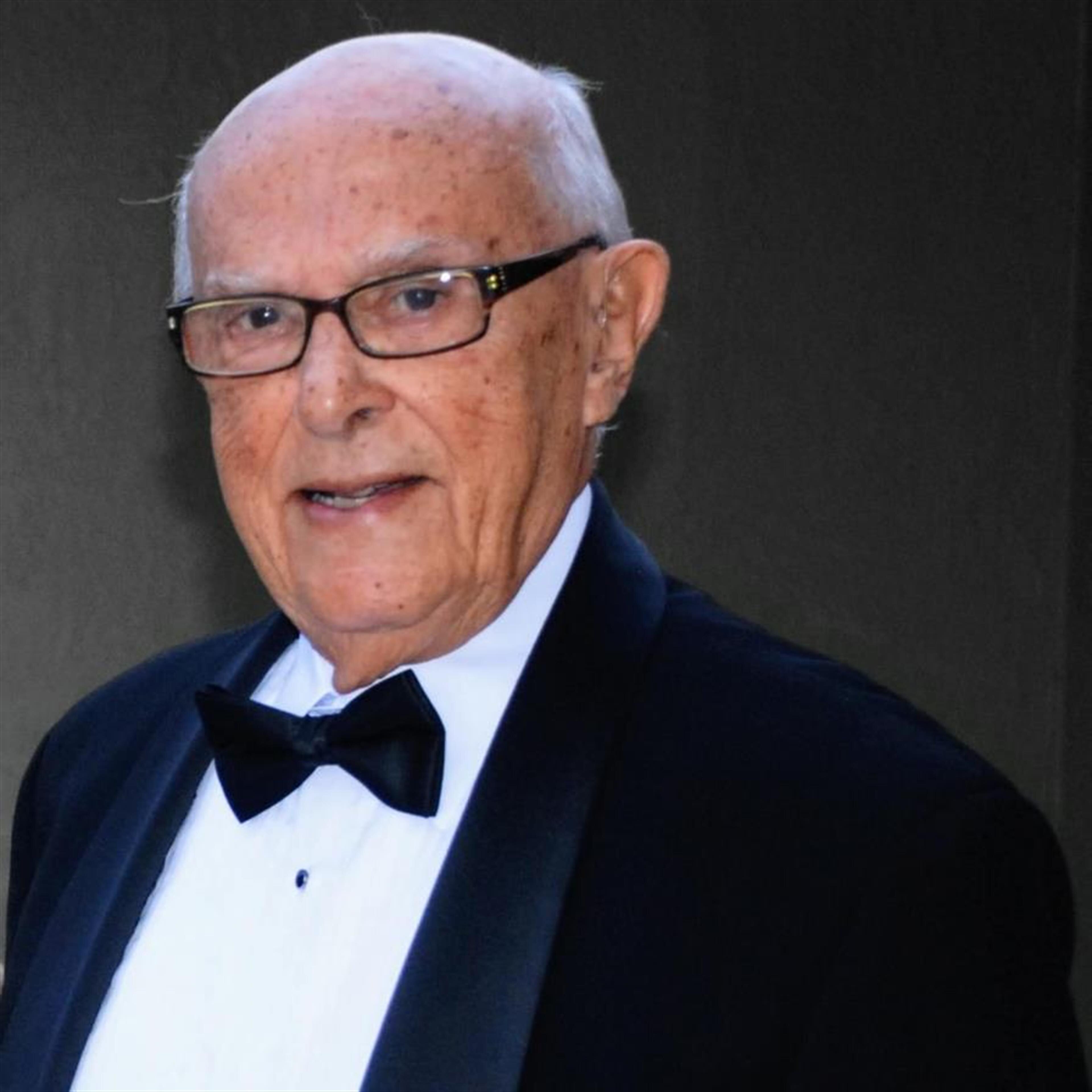 Octavio Luis Latour