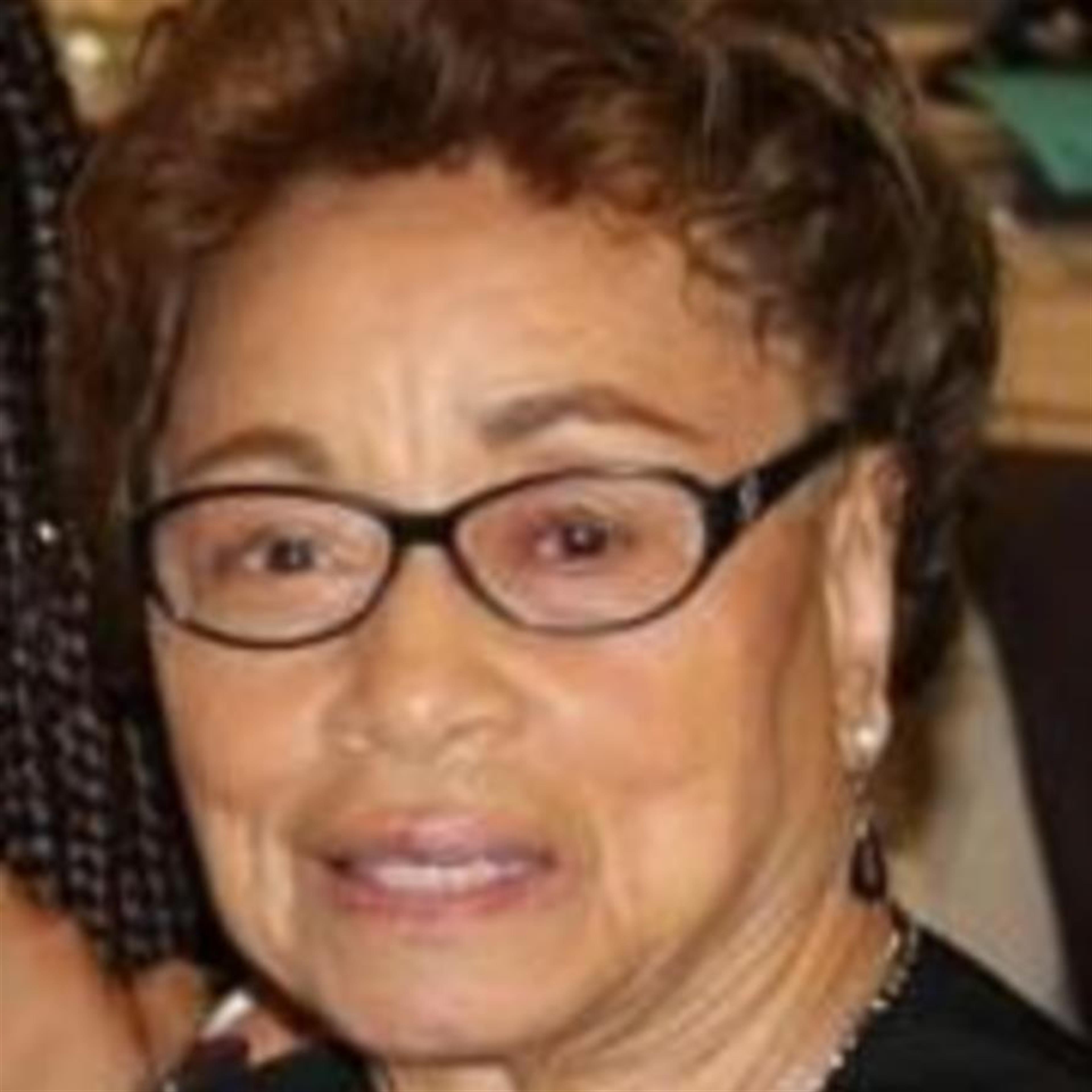 Faye E Hayslett