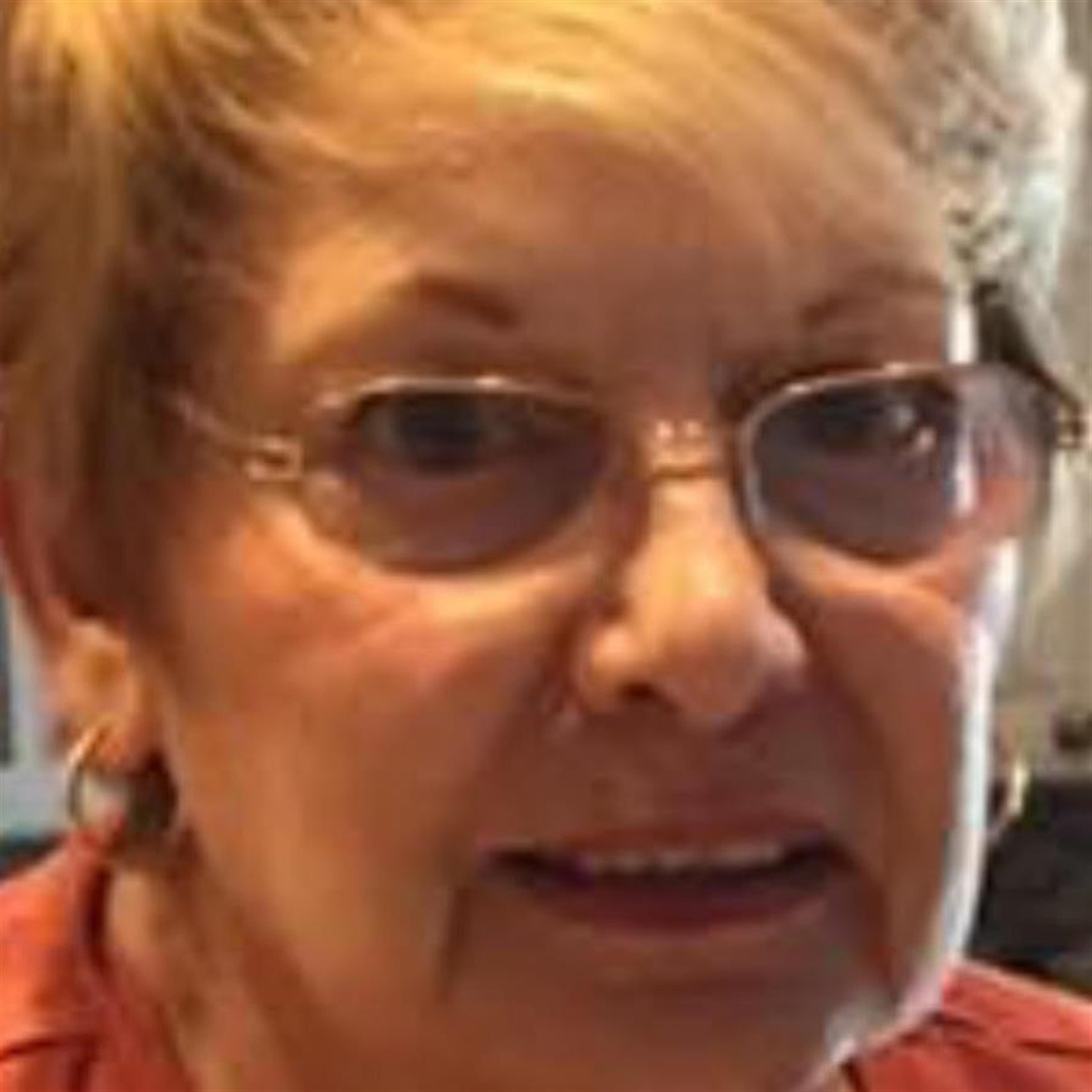 JoAnn Riola