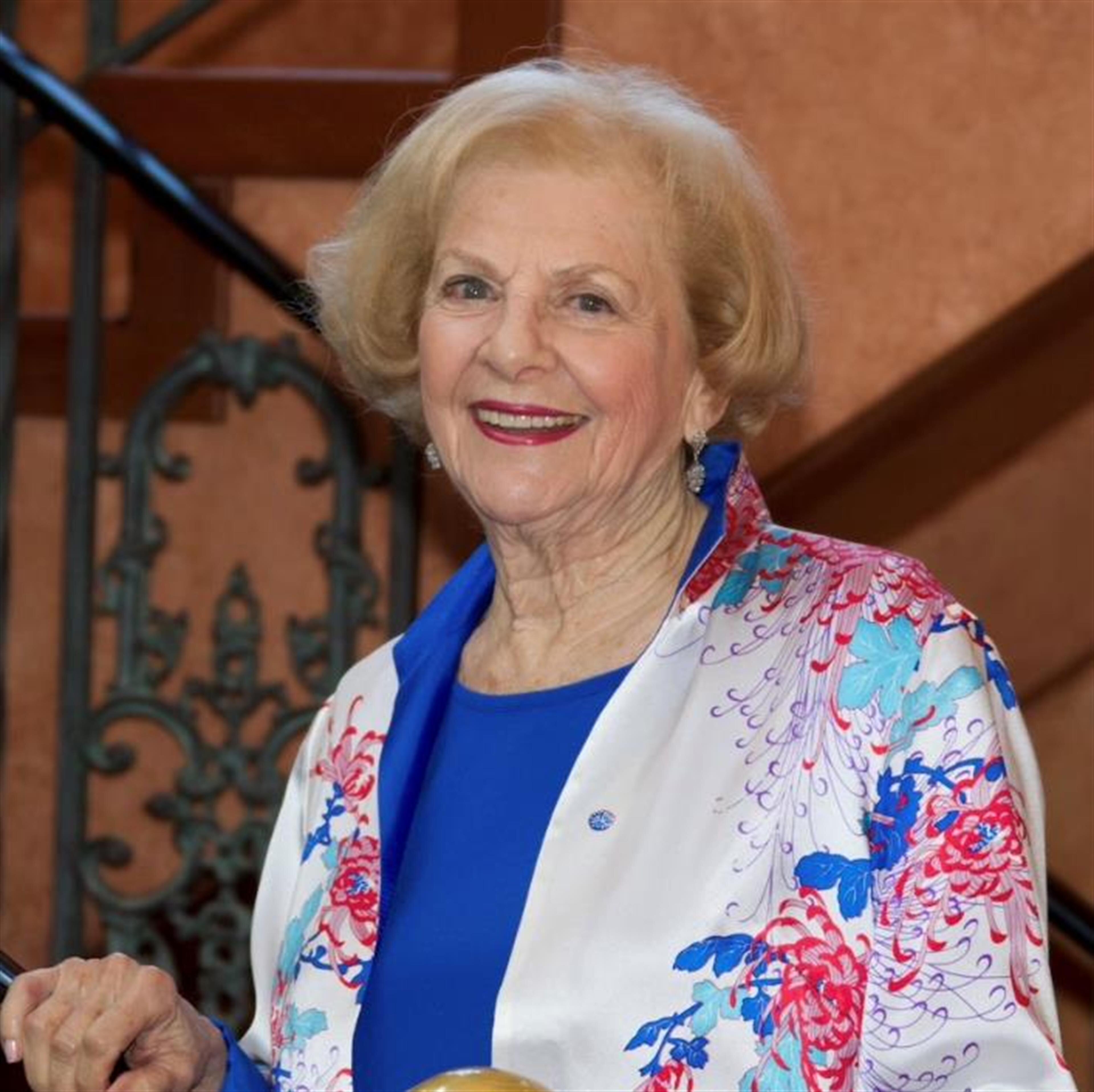 Miriam Schuman