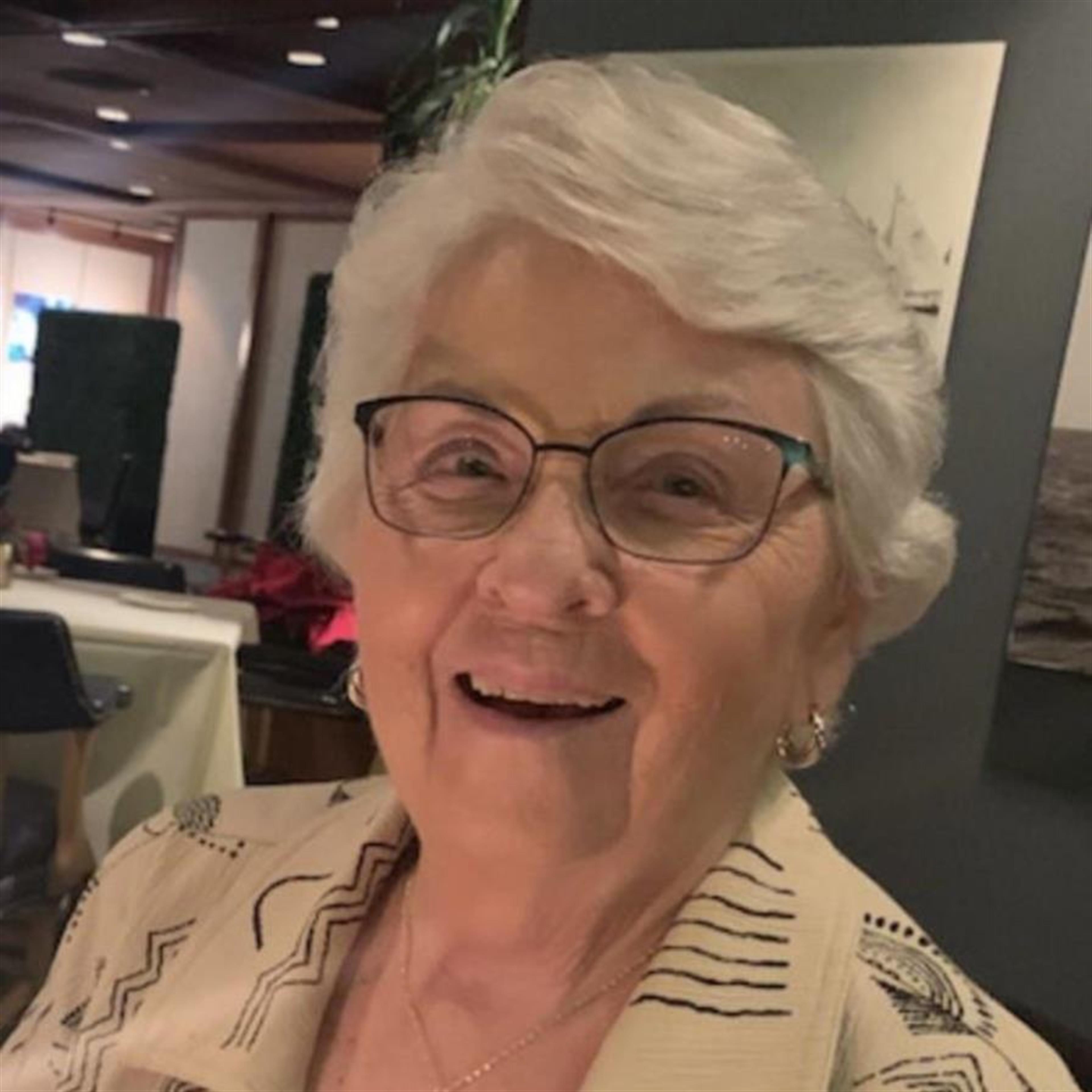 Mrs. Phyllis Jean Murray