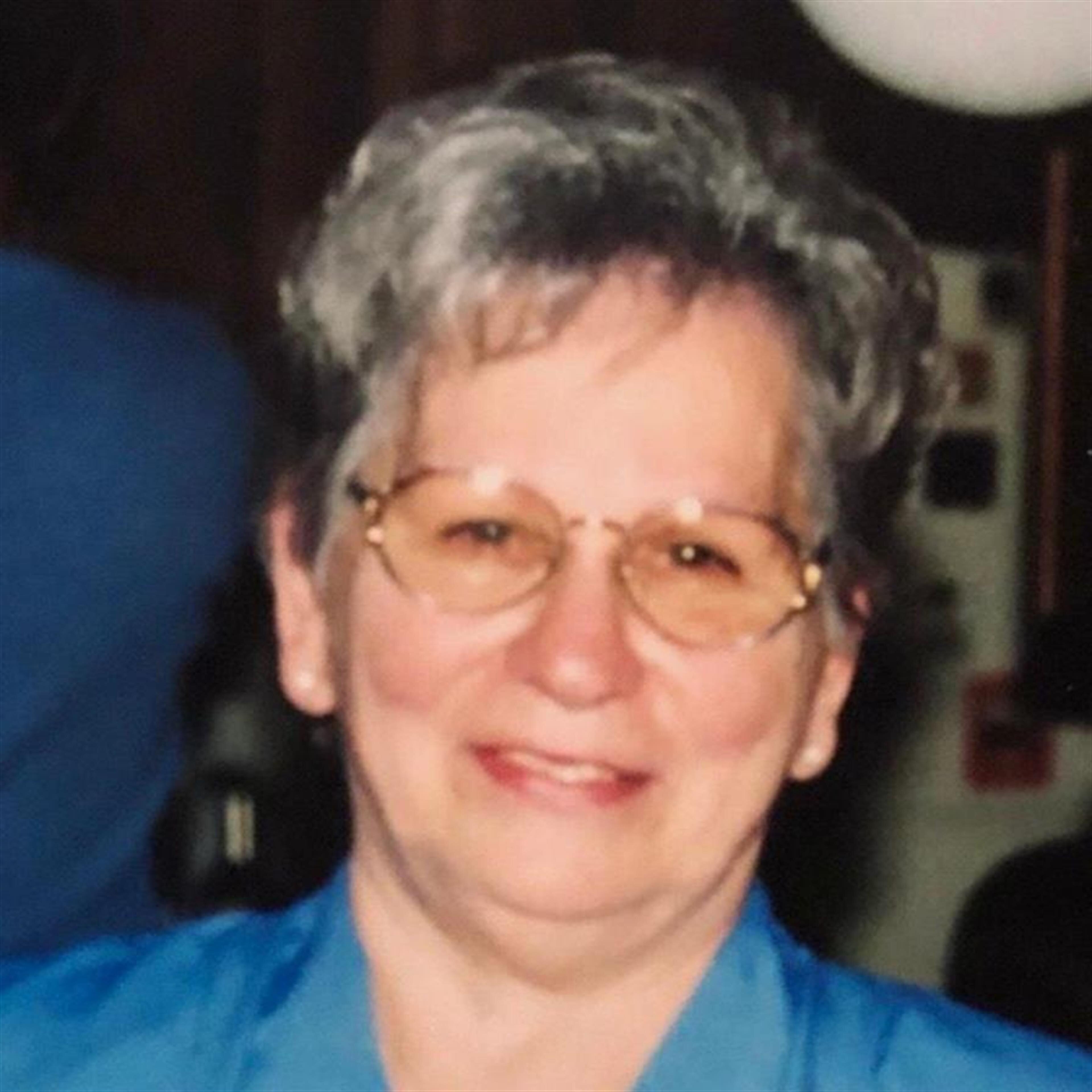Dorothy Louise Earls