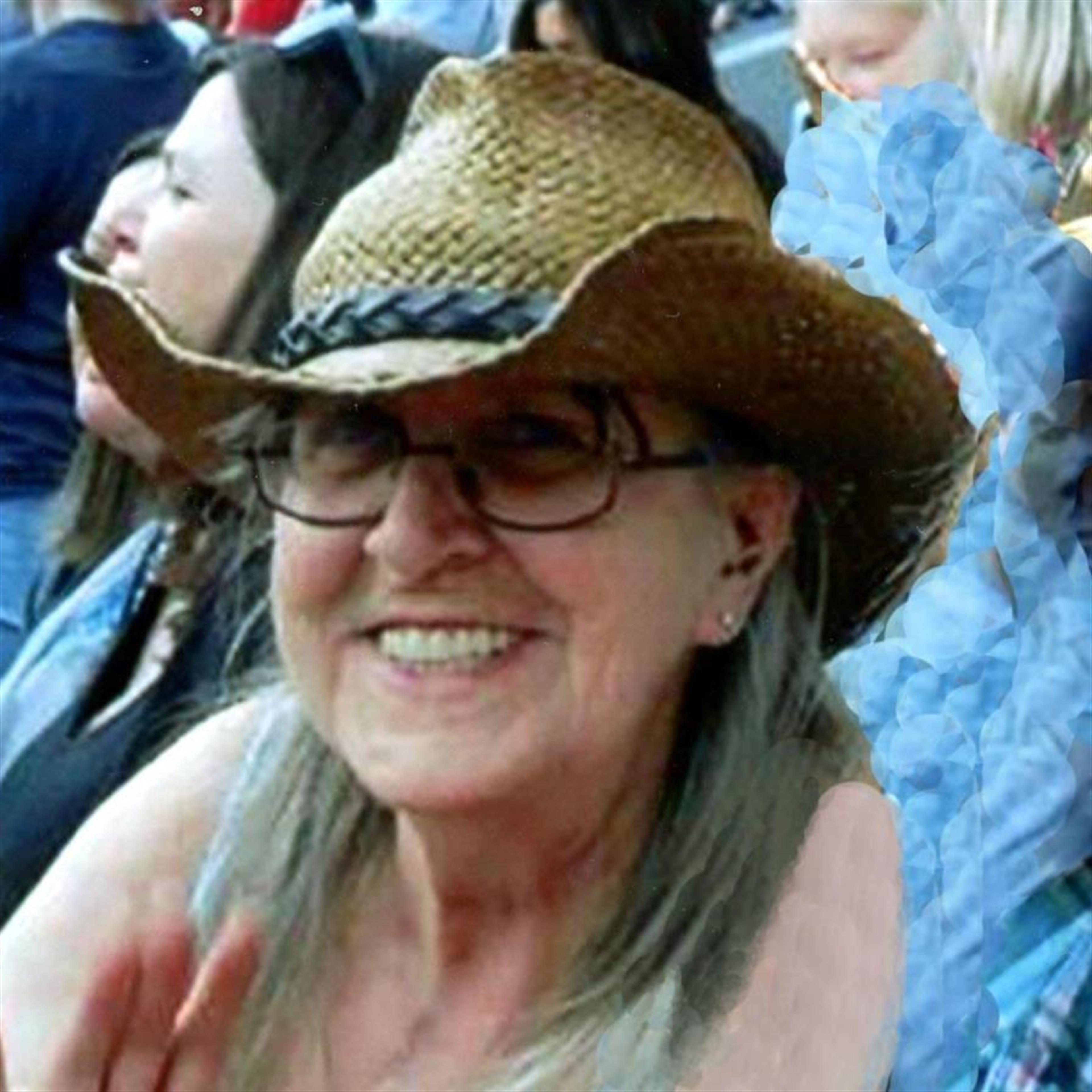 Arletta "Kay" Bray