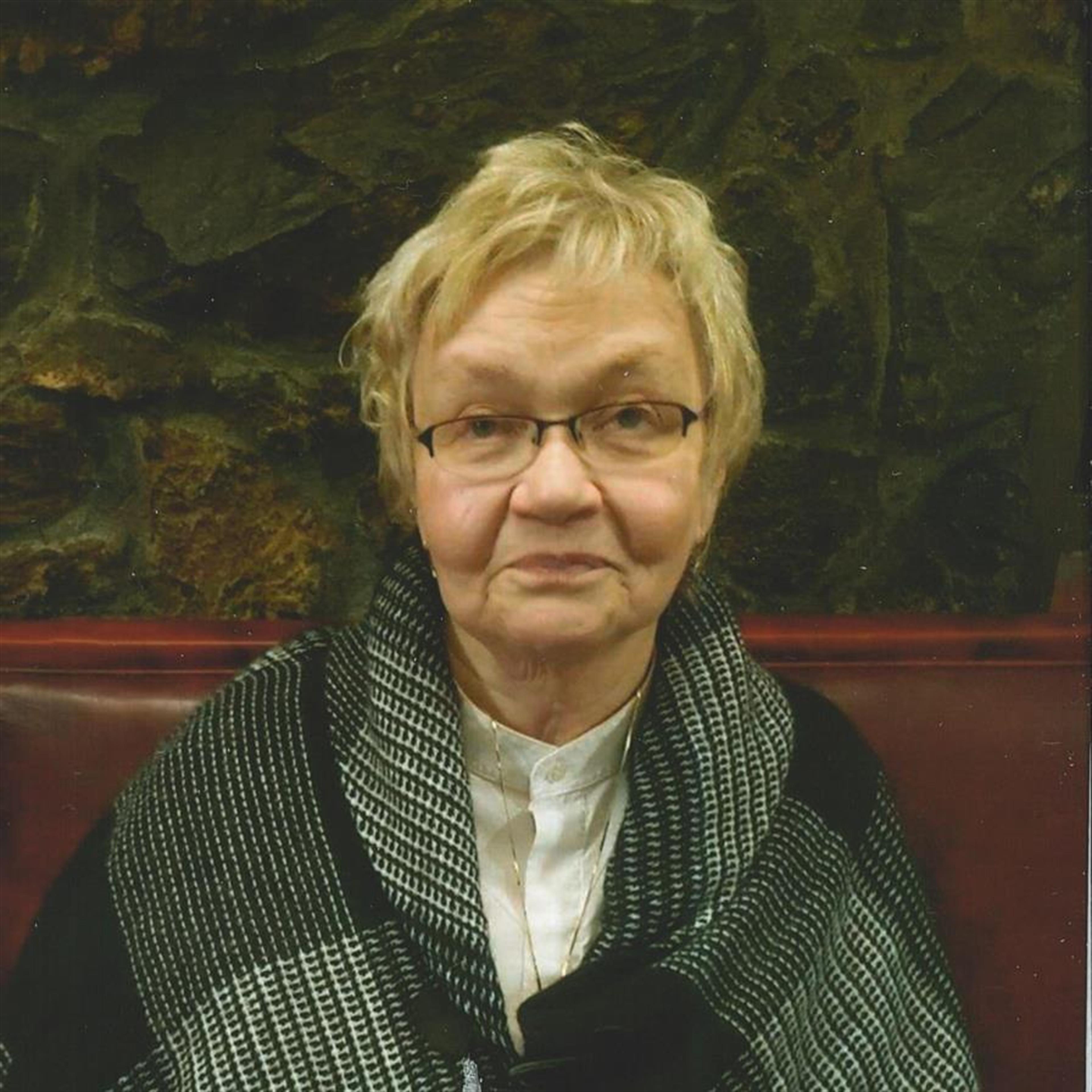 Barbara Jean Pope