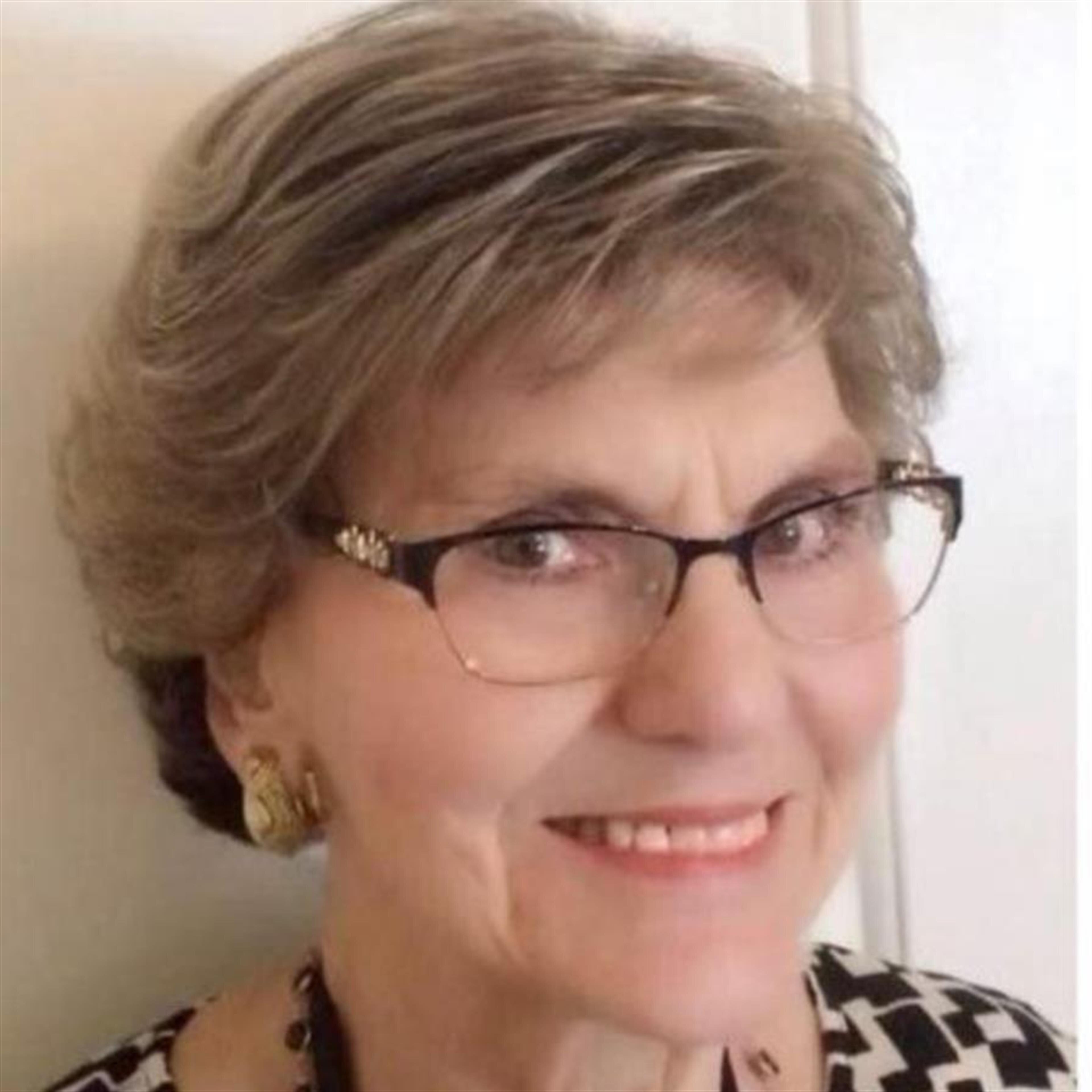 Marolyn J Heidecker