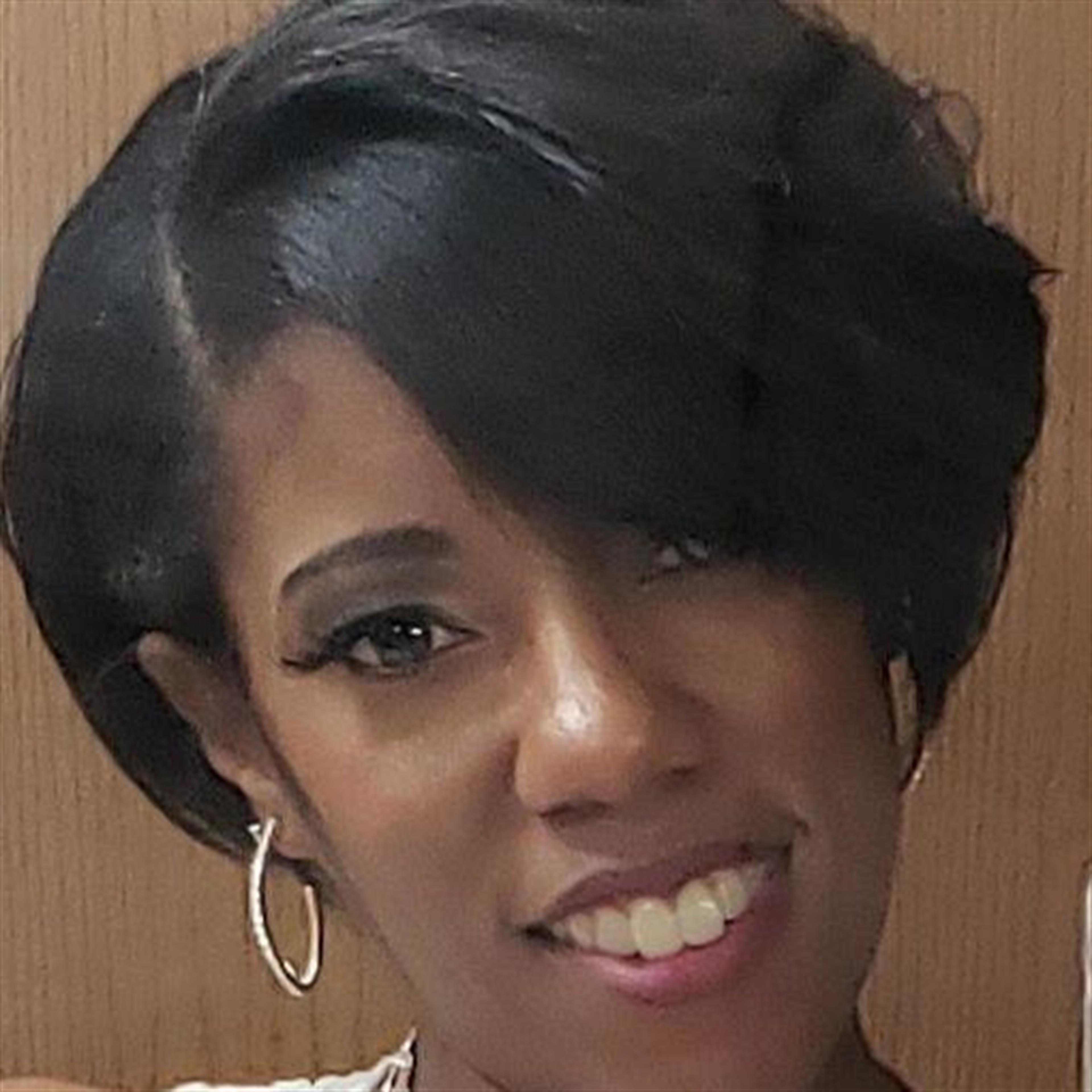 Leslie Renee Russell