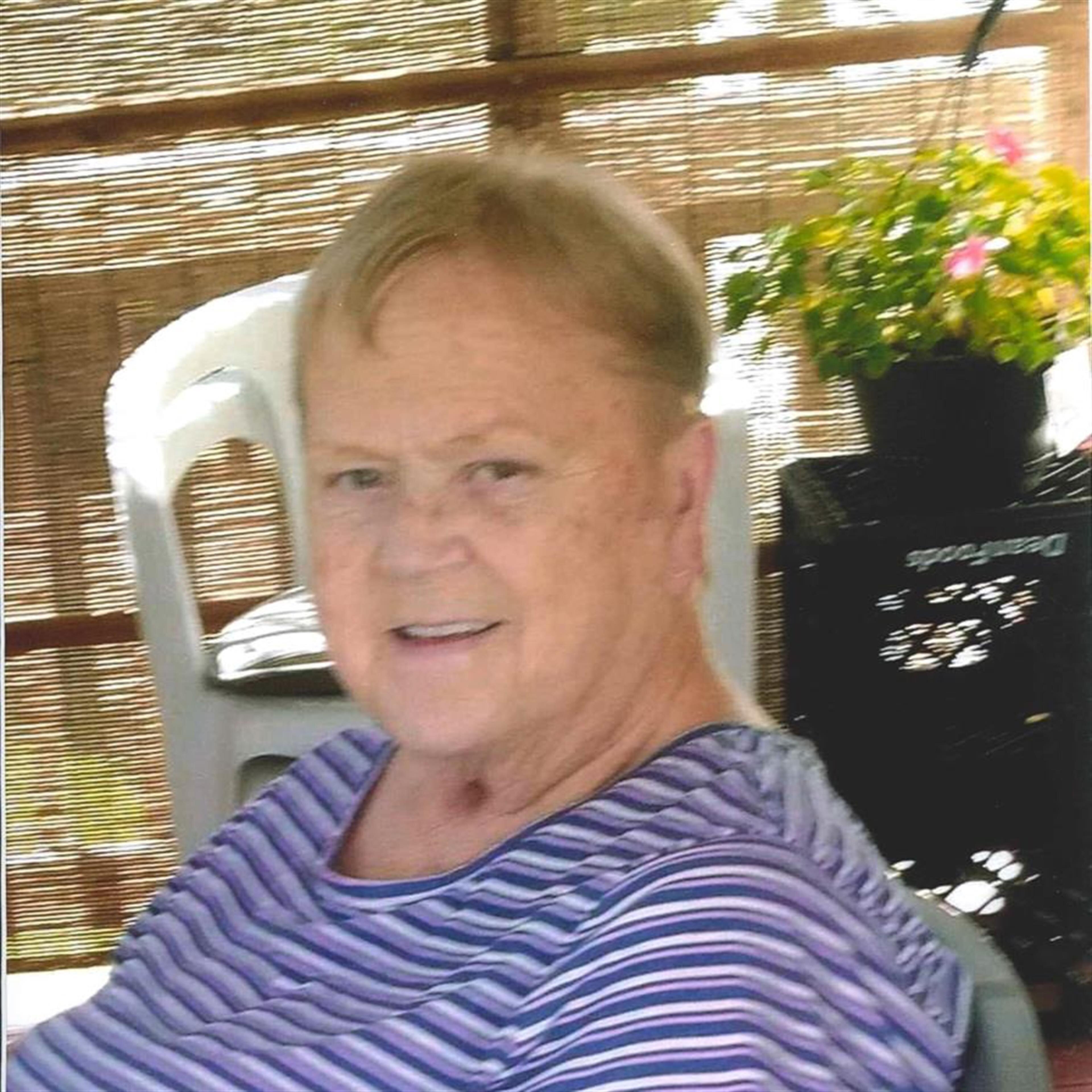Donna "Ninny" Jean Sperry