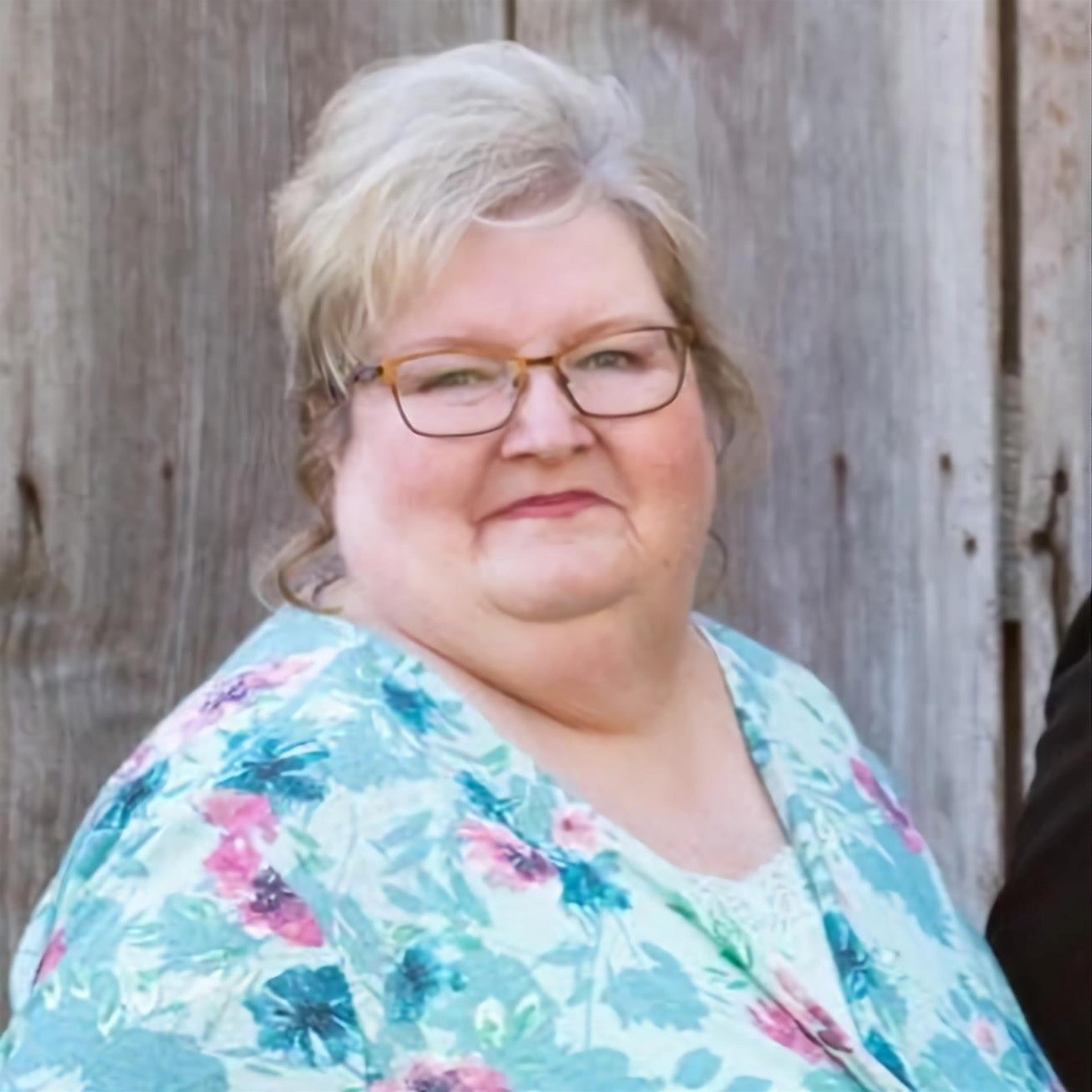 Paula Lear