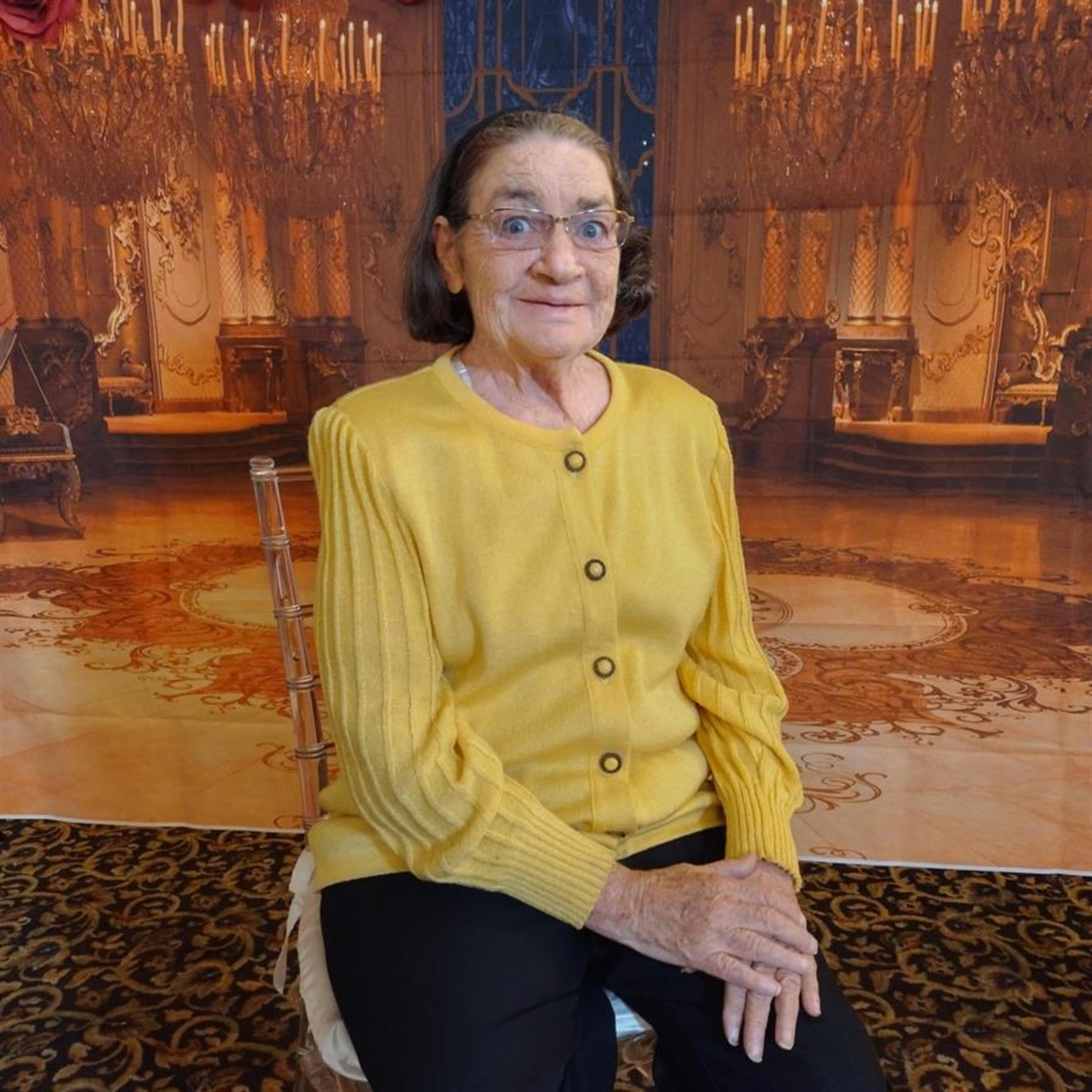 Kathleen "Kathy" De La Osa