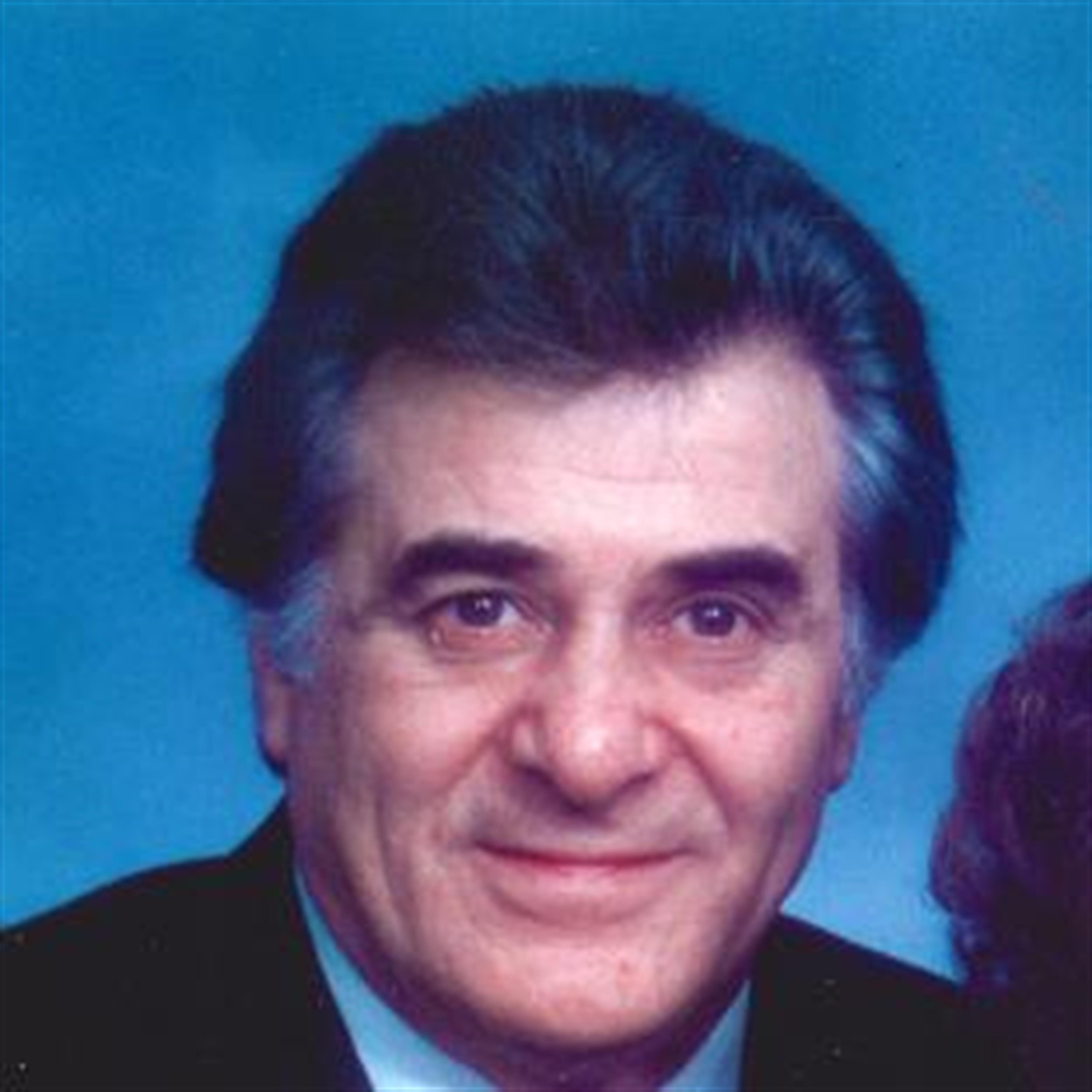 Mike Lemonakis