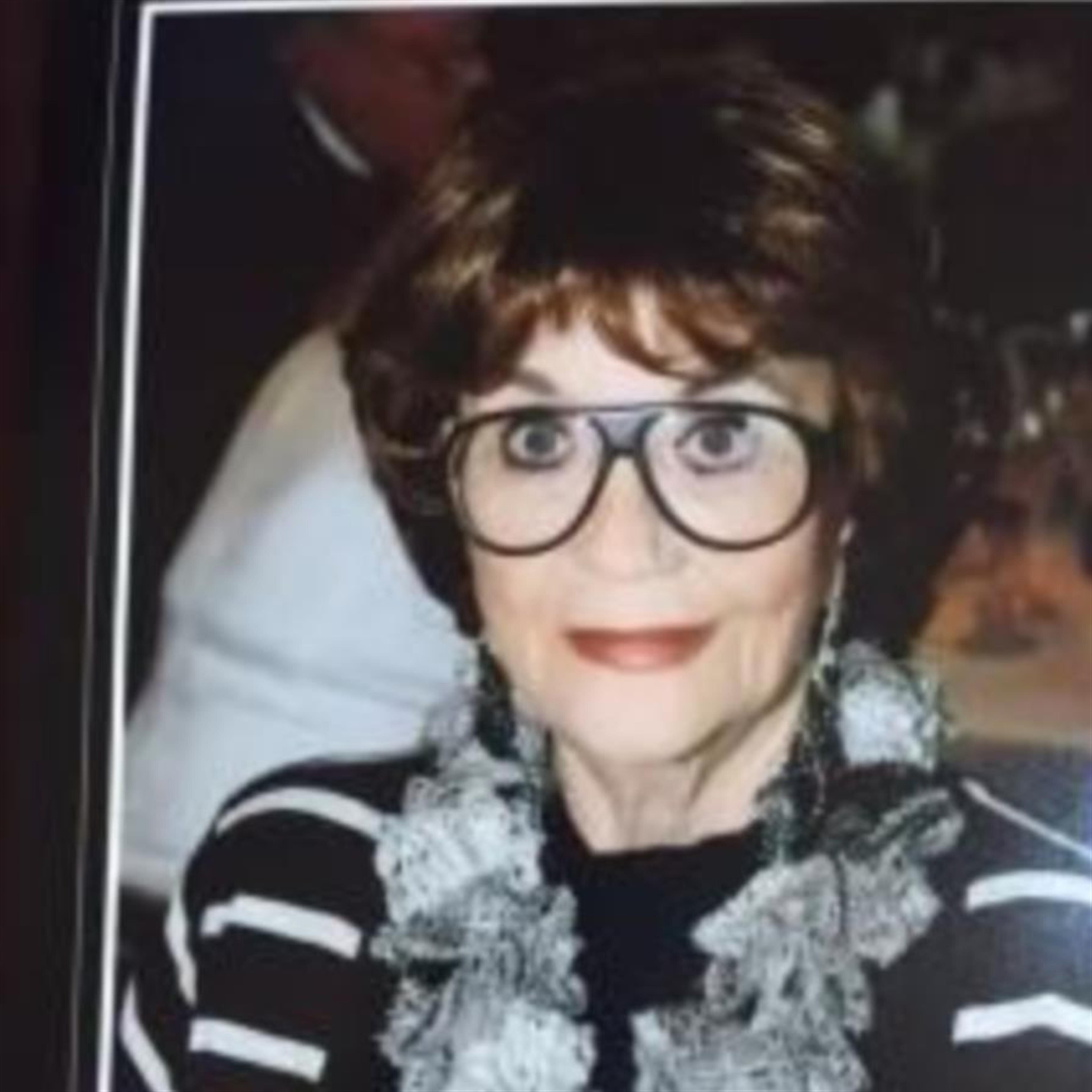 Myrna Loman