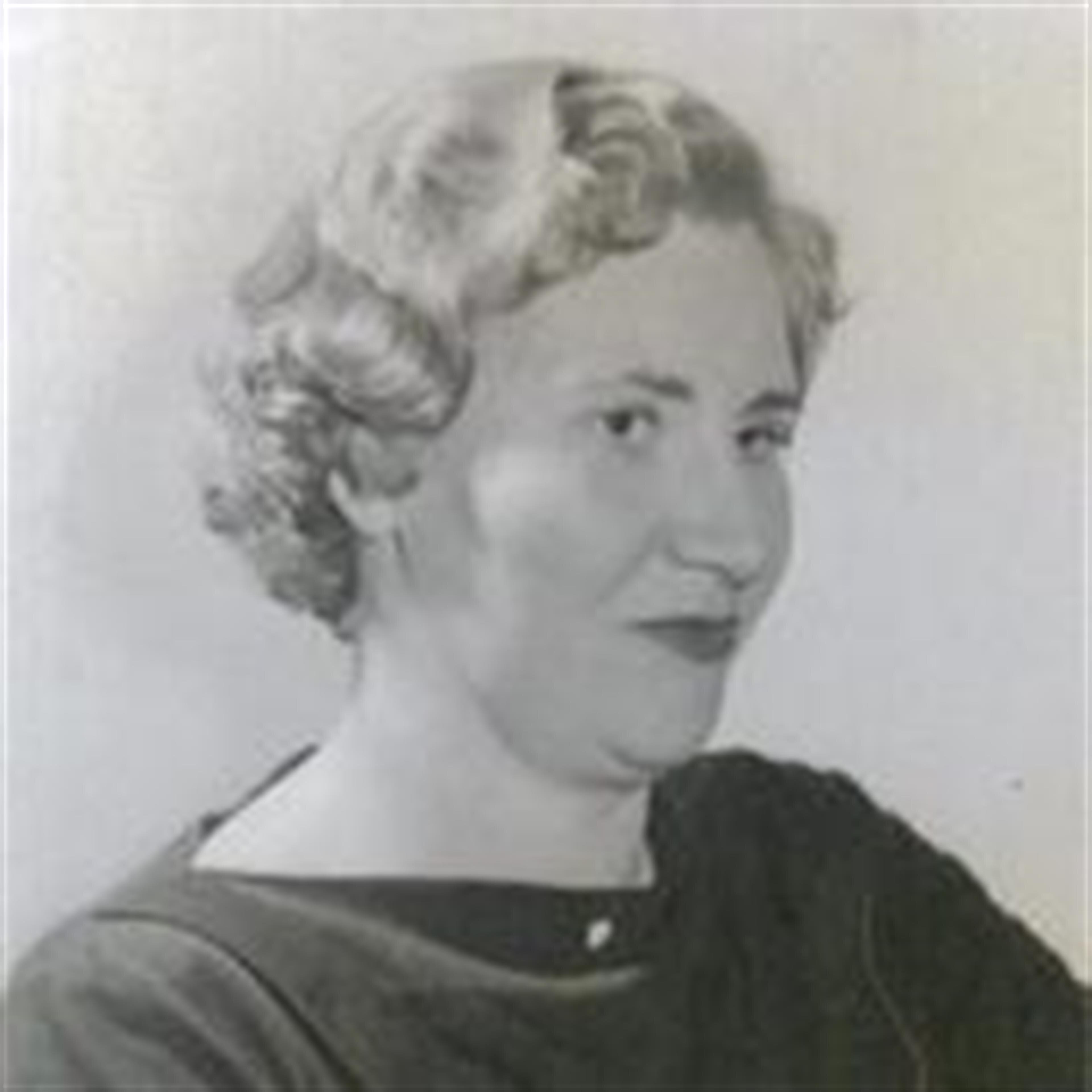 Edna Lee