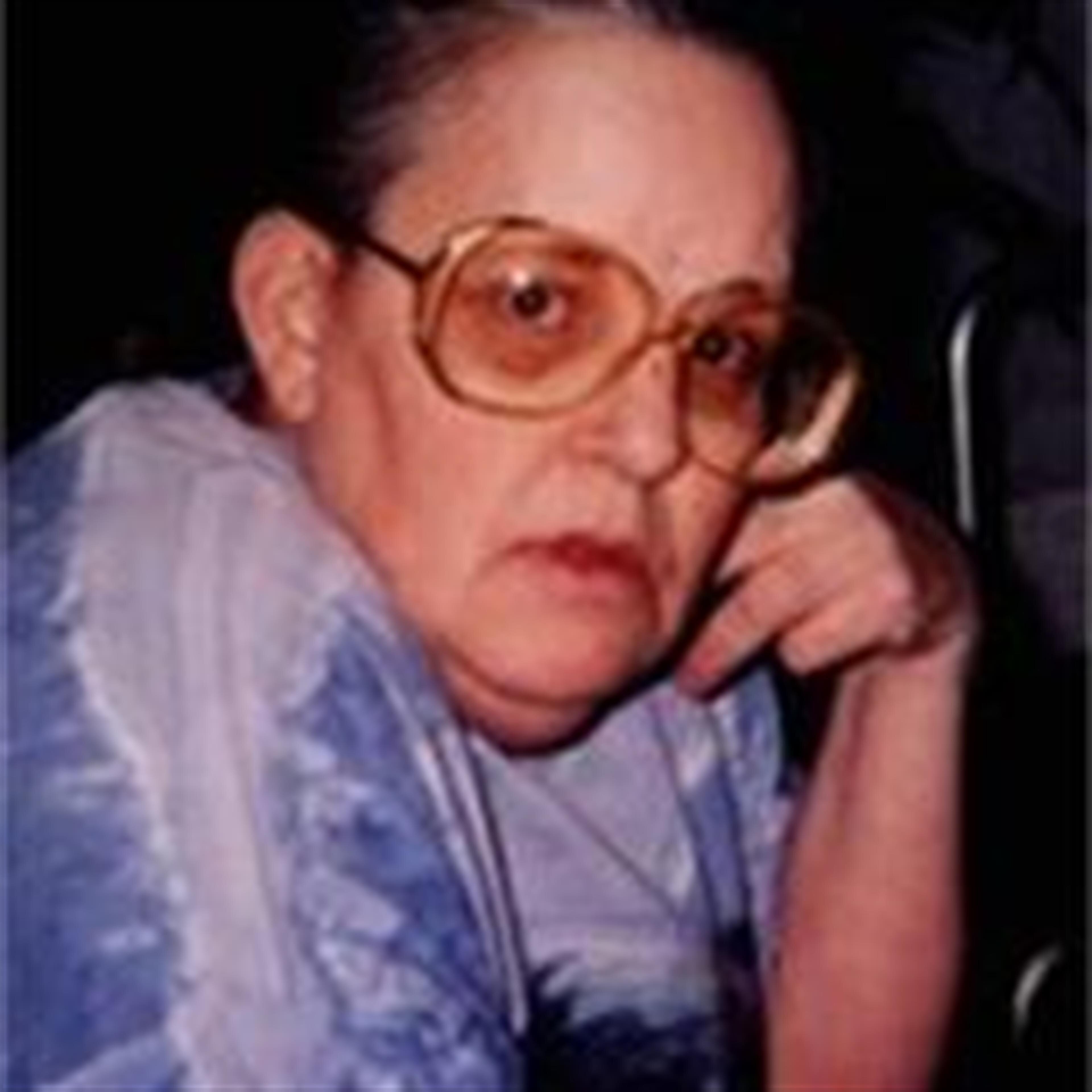 Glenda Prince (Barnes)