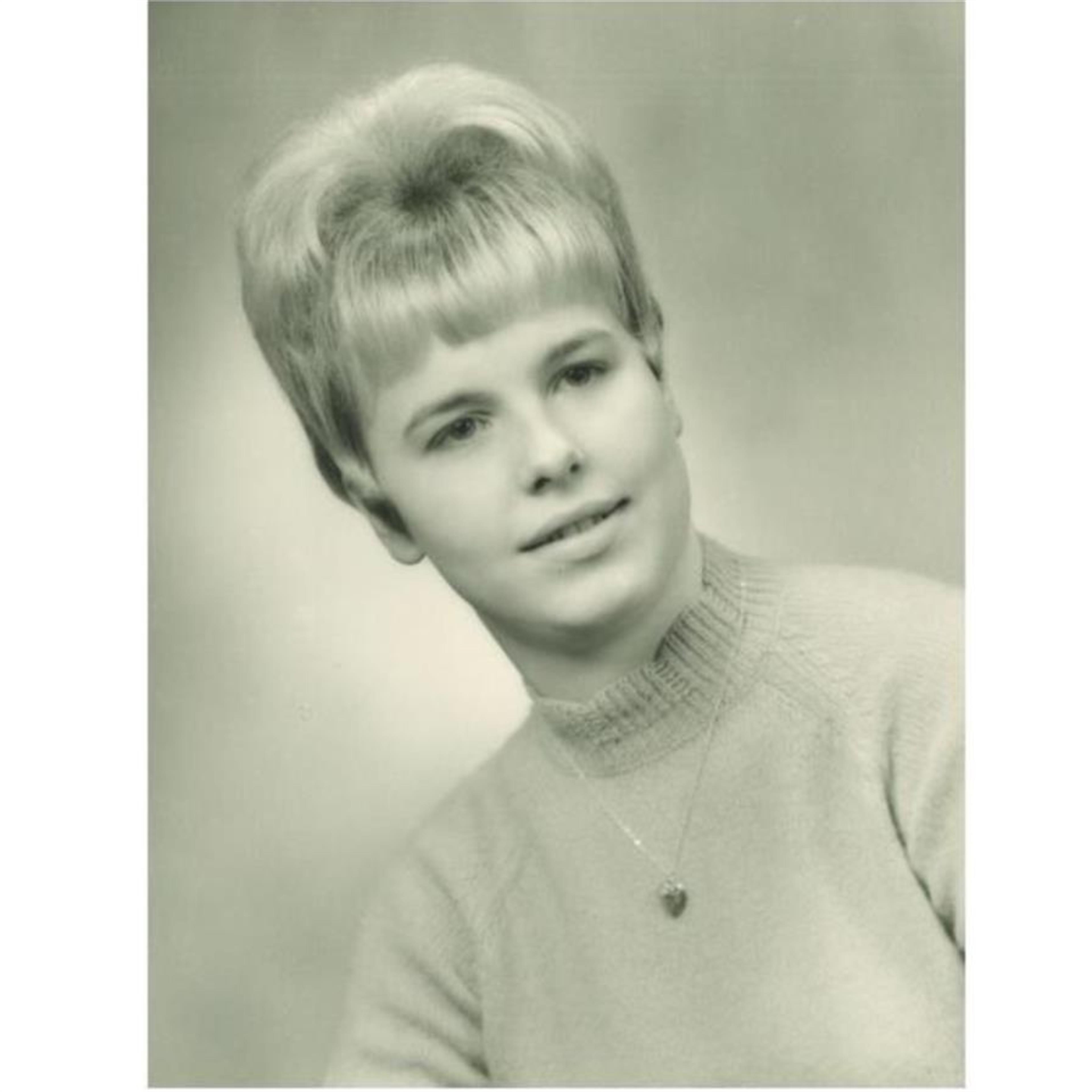 Mary Elizabeth Collins