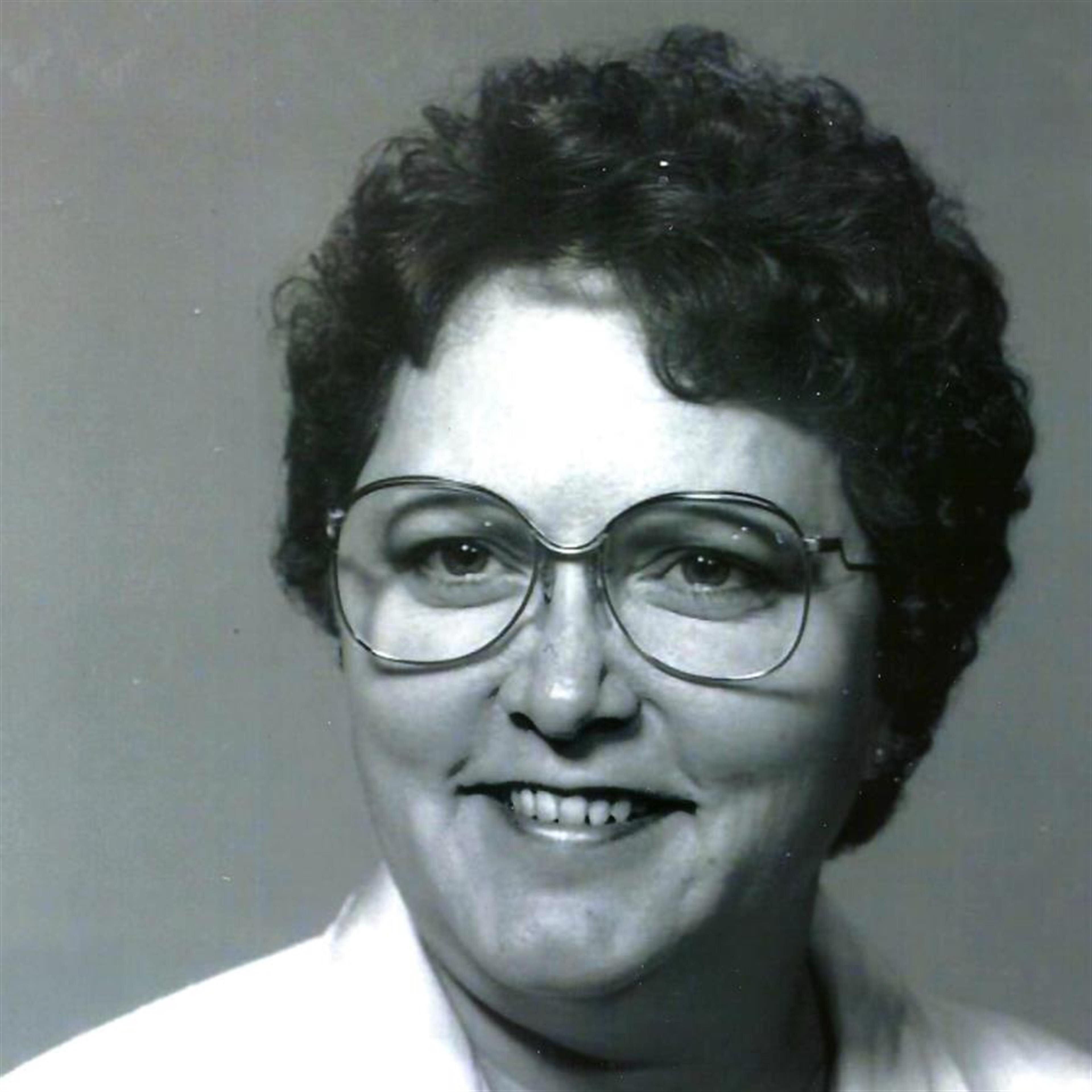 Barbara Jean Holt