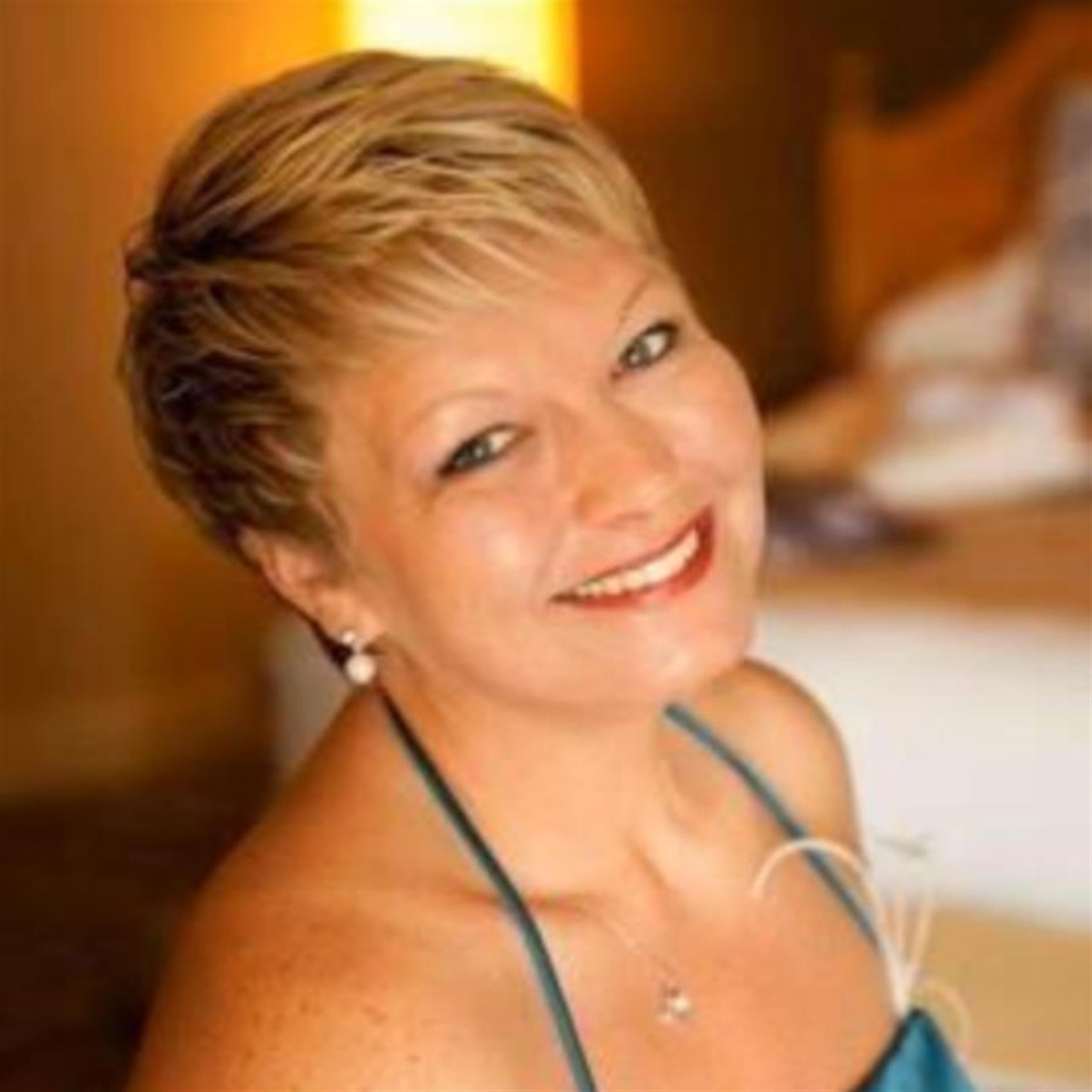 Michelle Lynn Wright