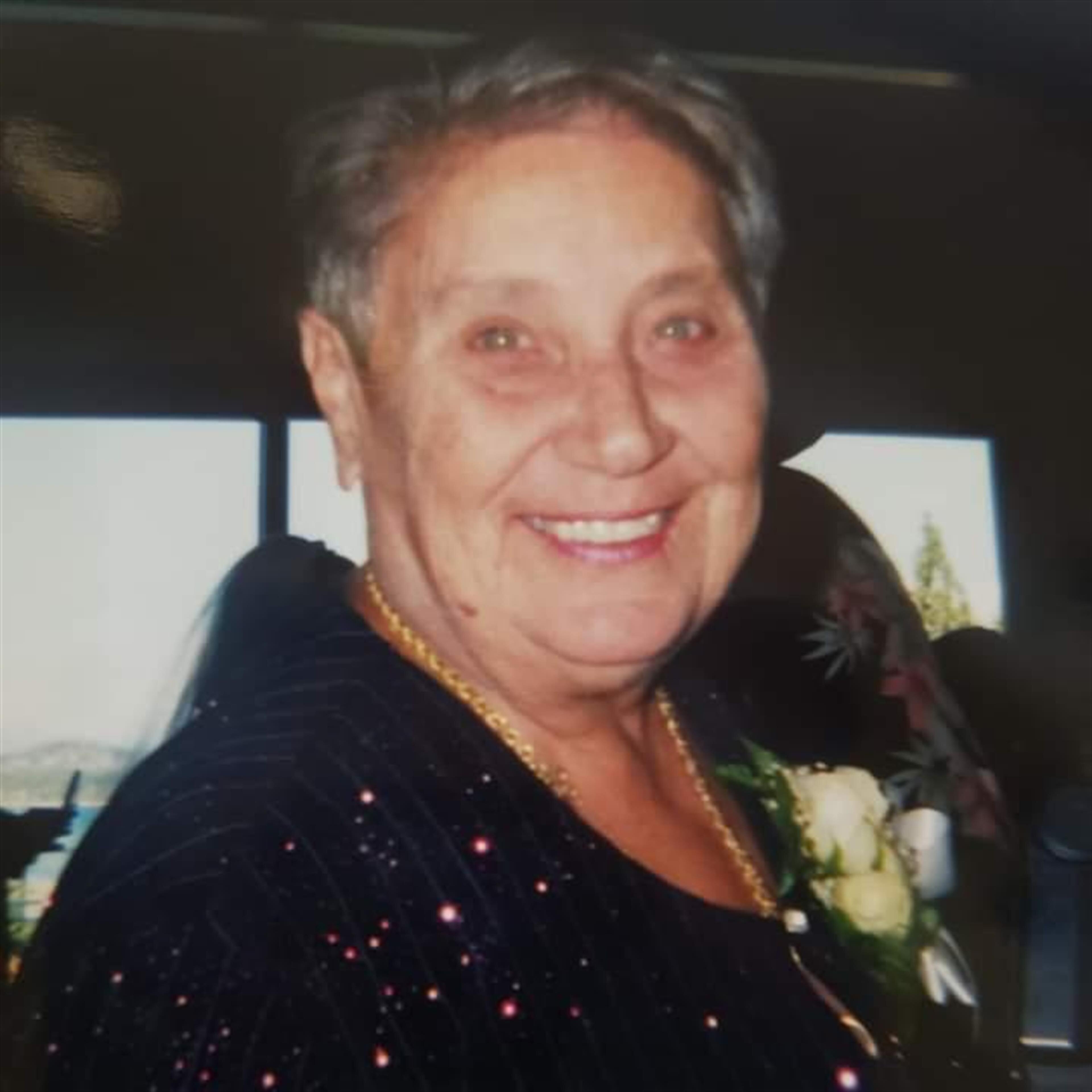 Lorraine L Farrell