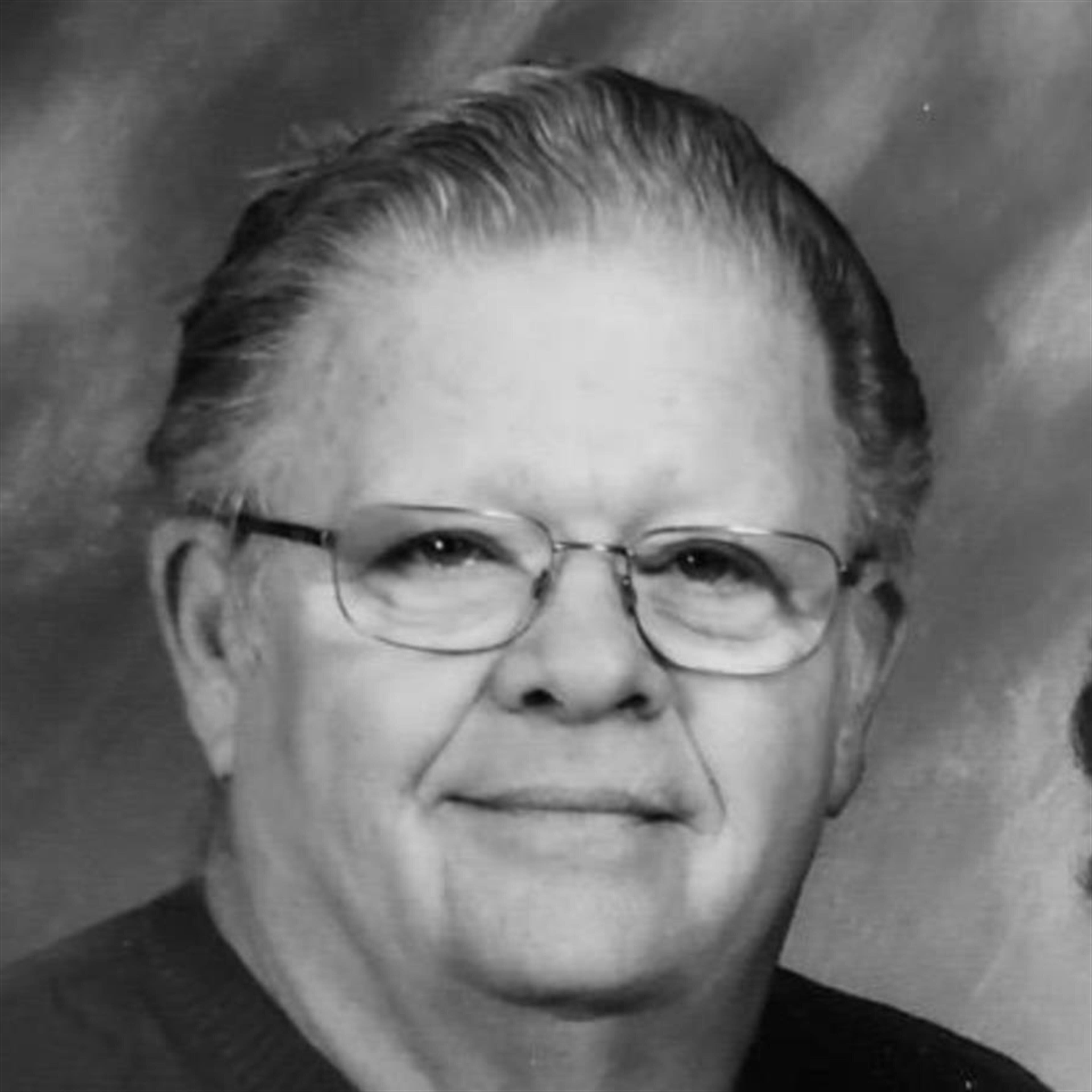 Richard John Lewis