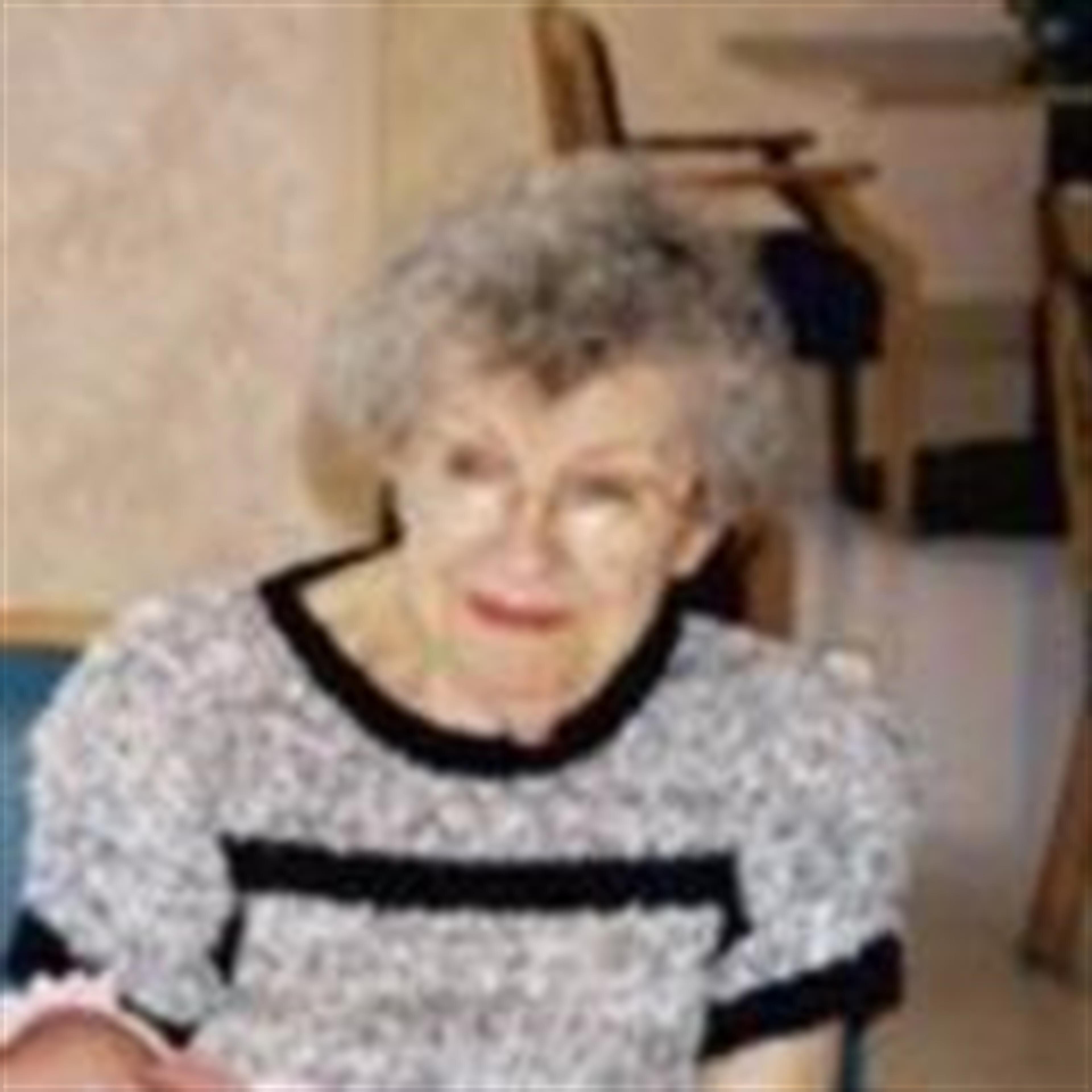 Dora Karr