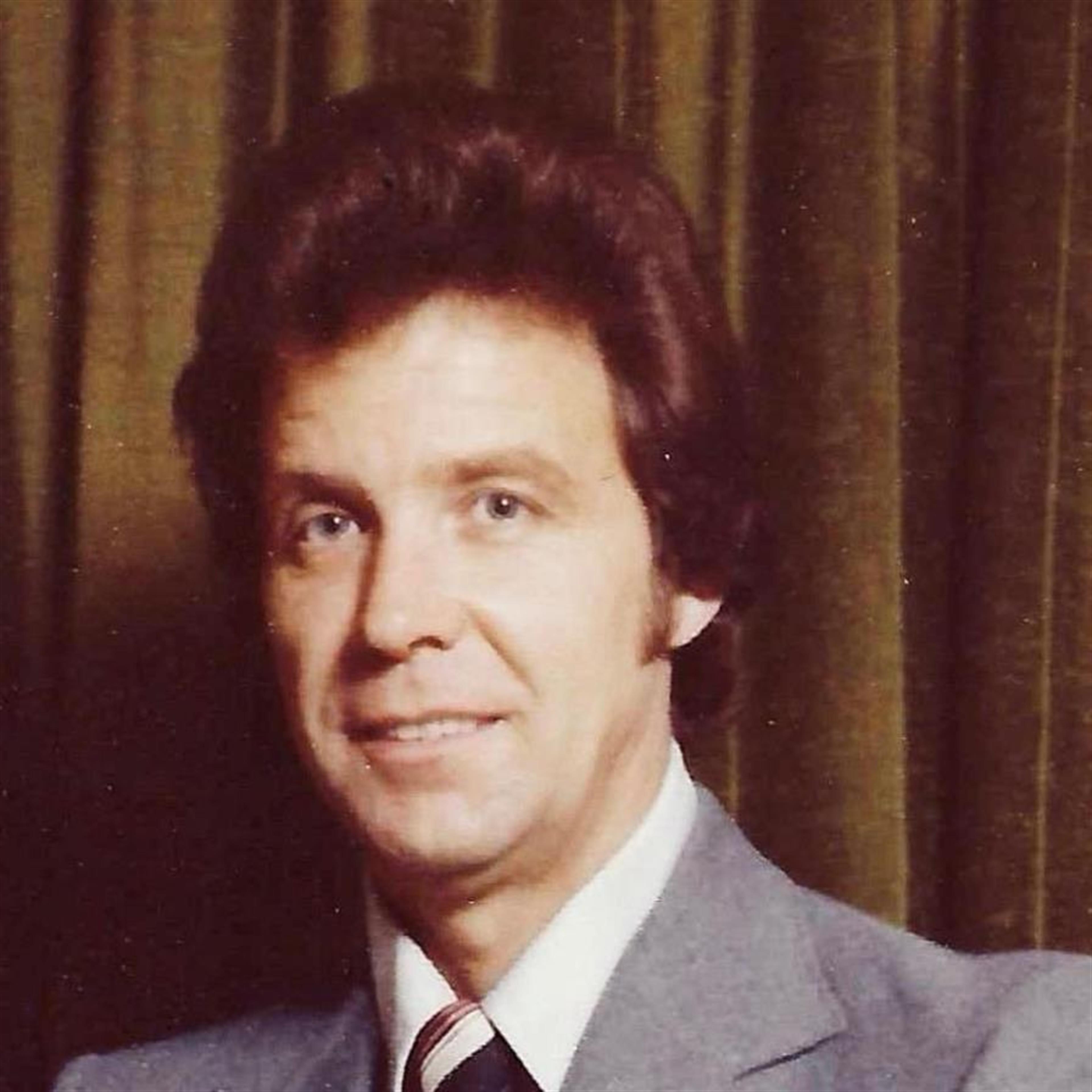 Burley "Thom" Thomas Porter's obituary picture