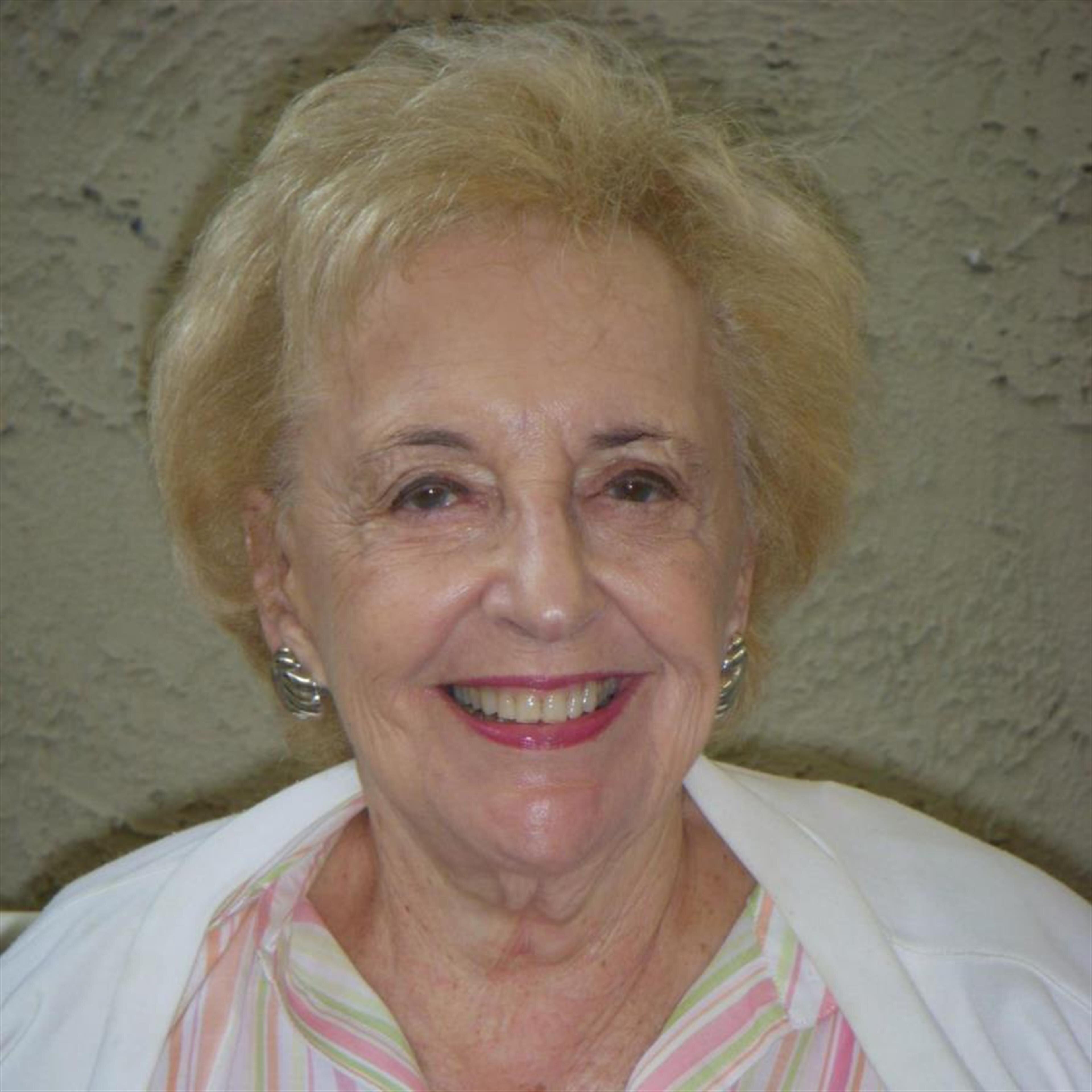 Elaine Luxenberg