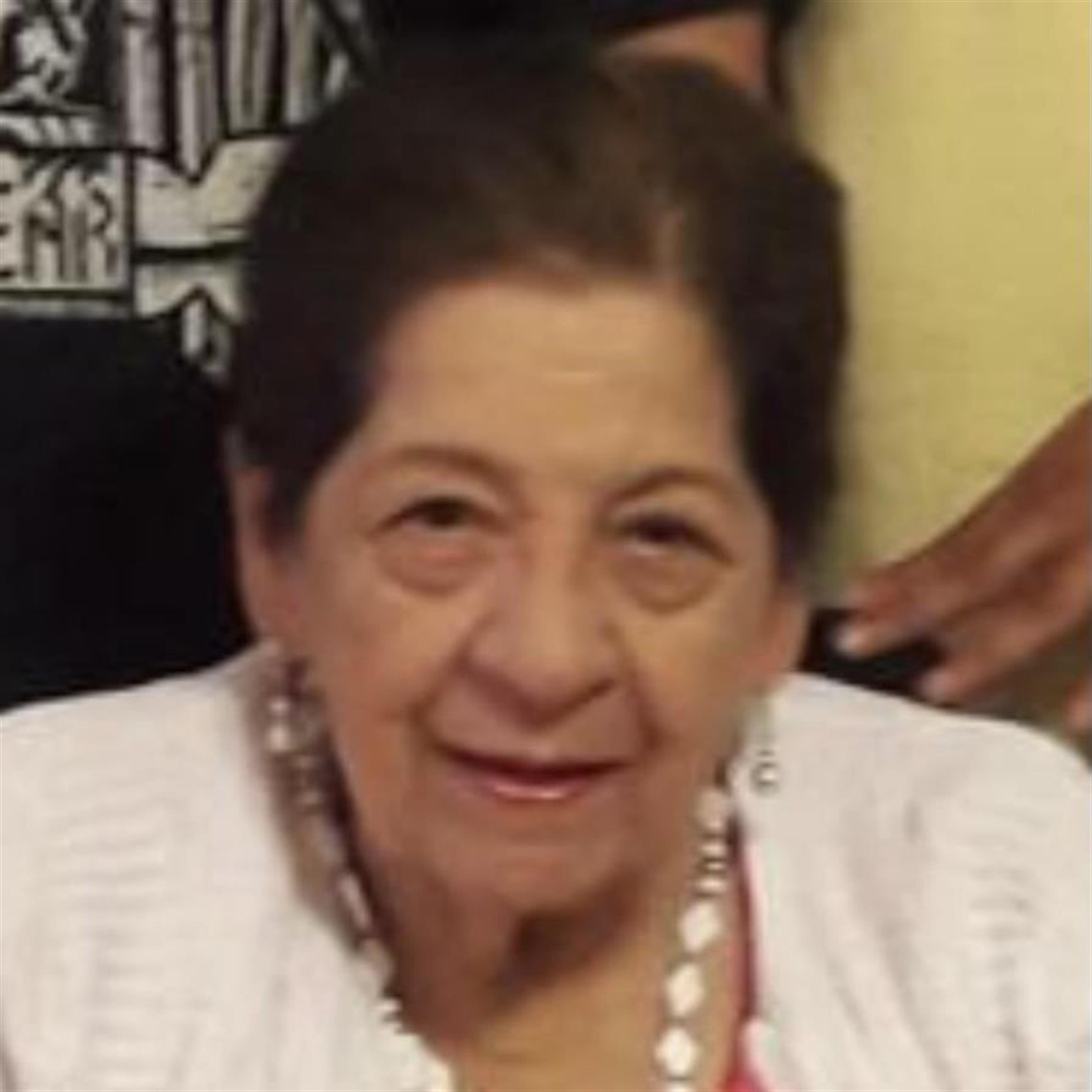 Dra.Vicenta Vera Duenas de Coronel