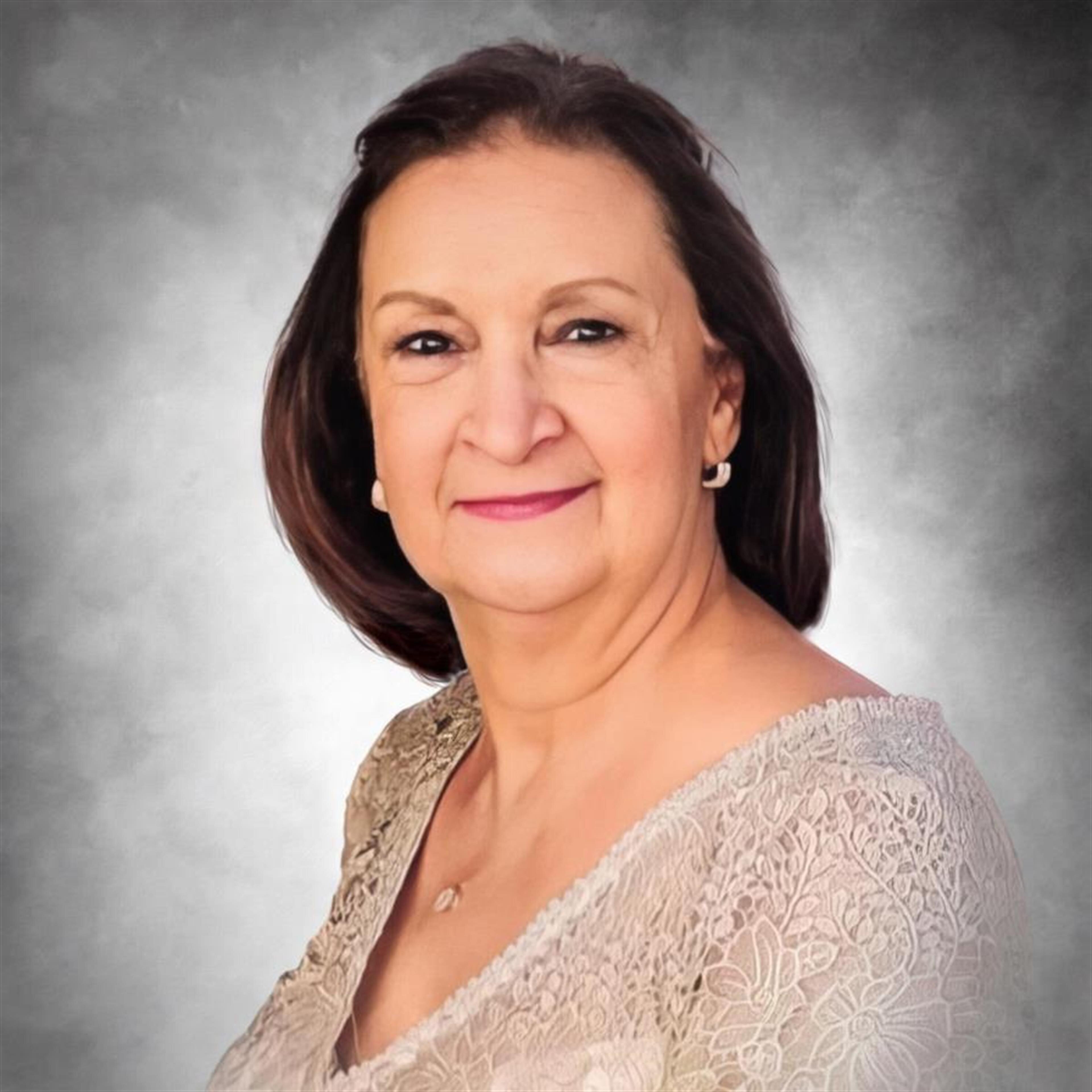 Diana "Didy" Sabina