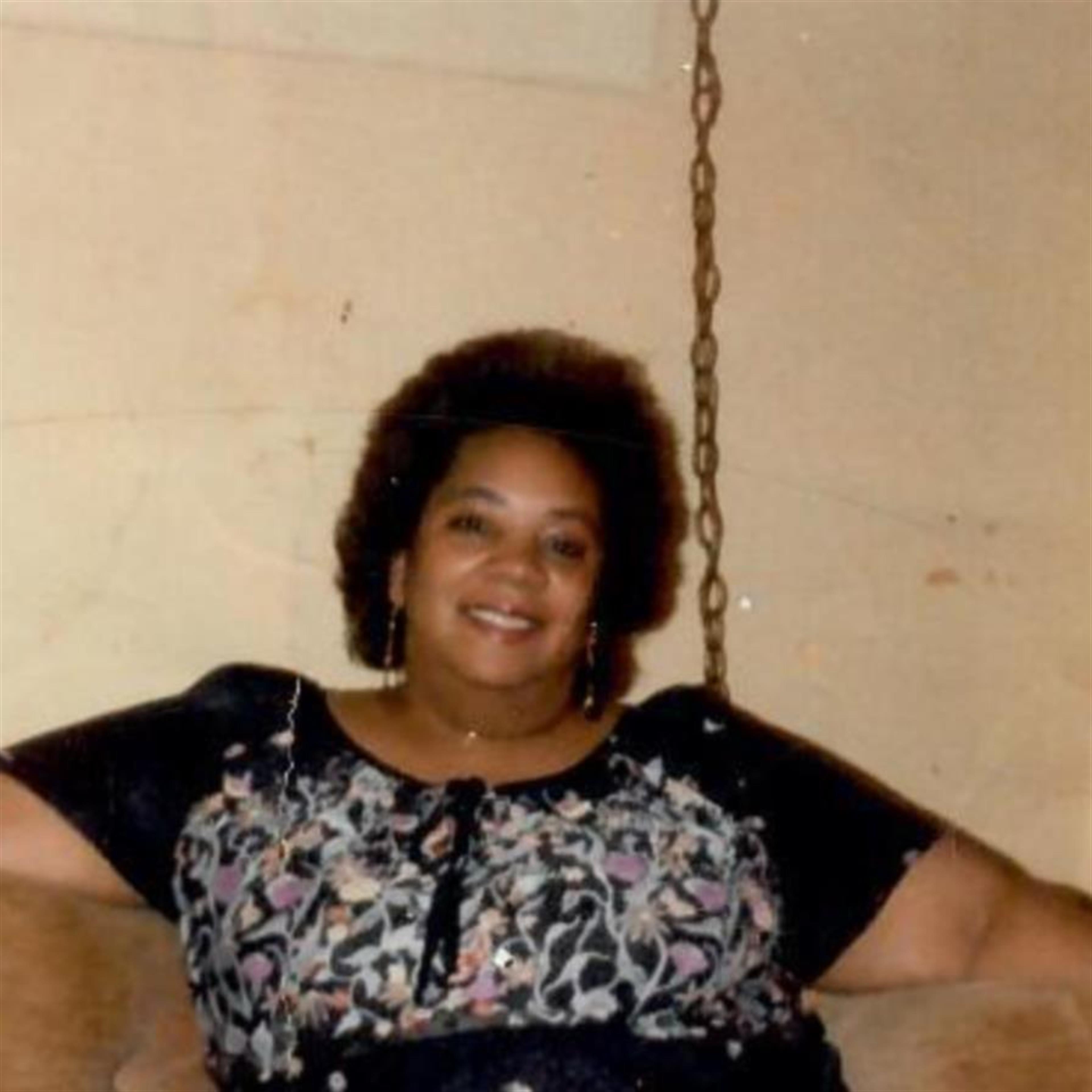 Ms. Gloria Jean Williams