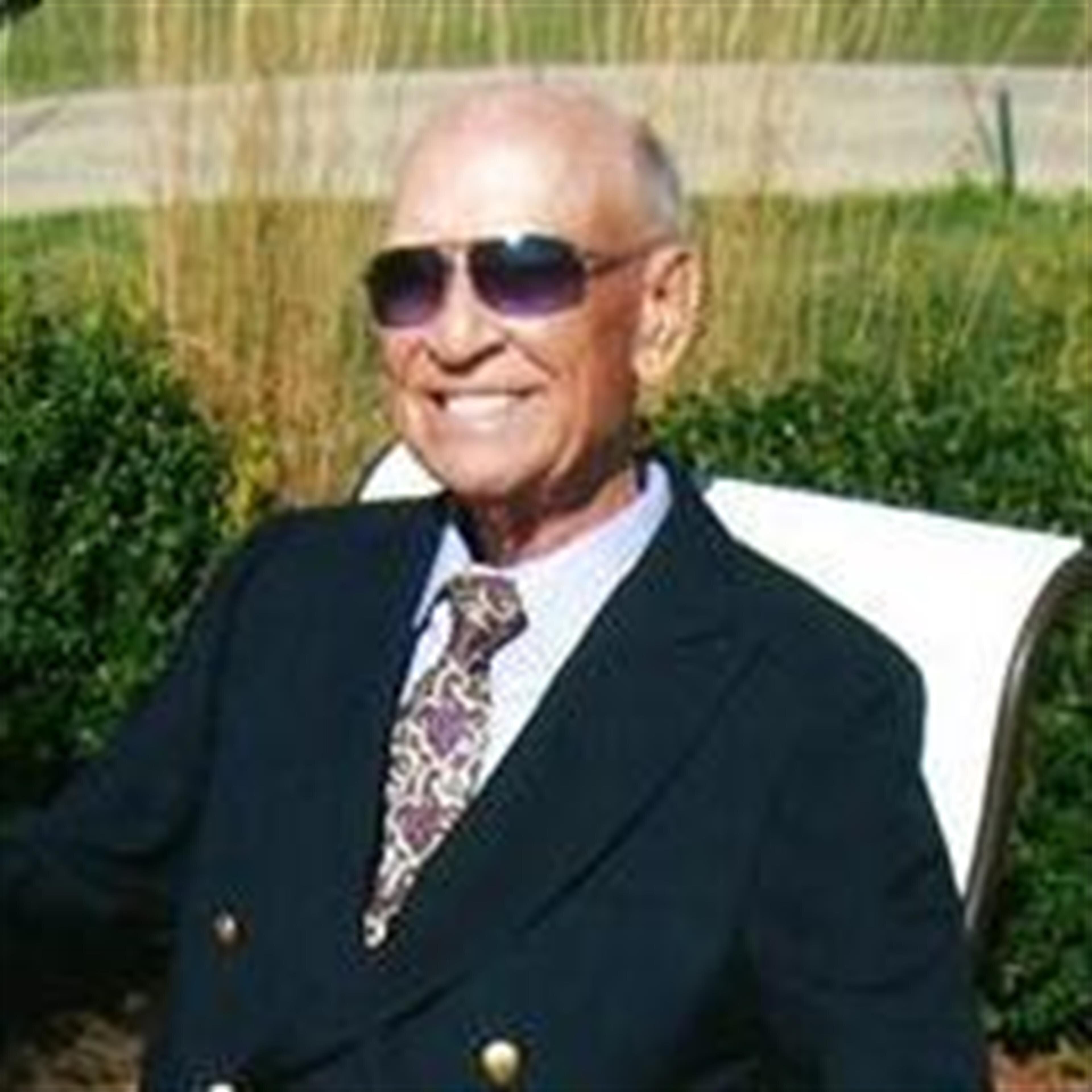 Robert McFerrin Lewis