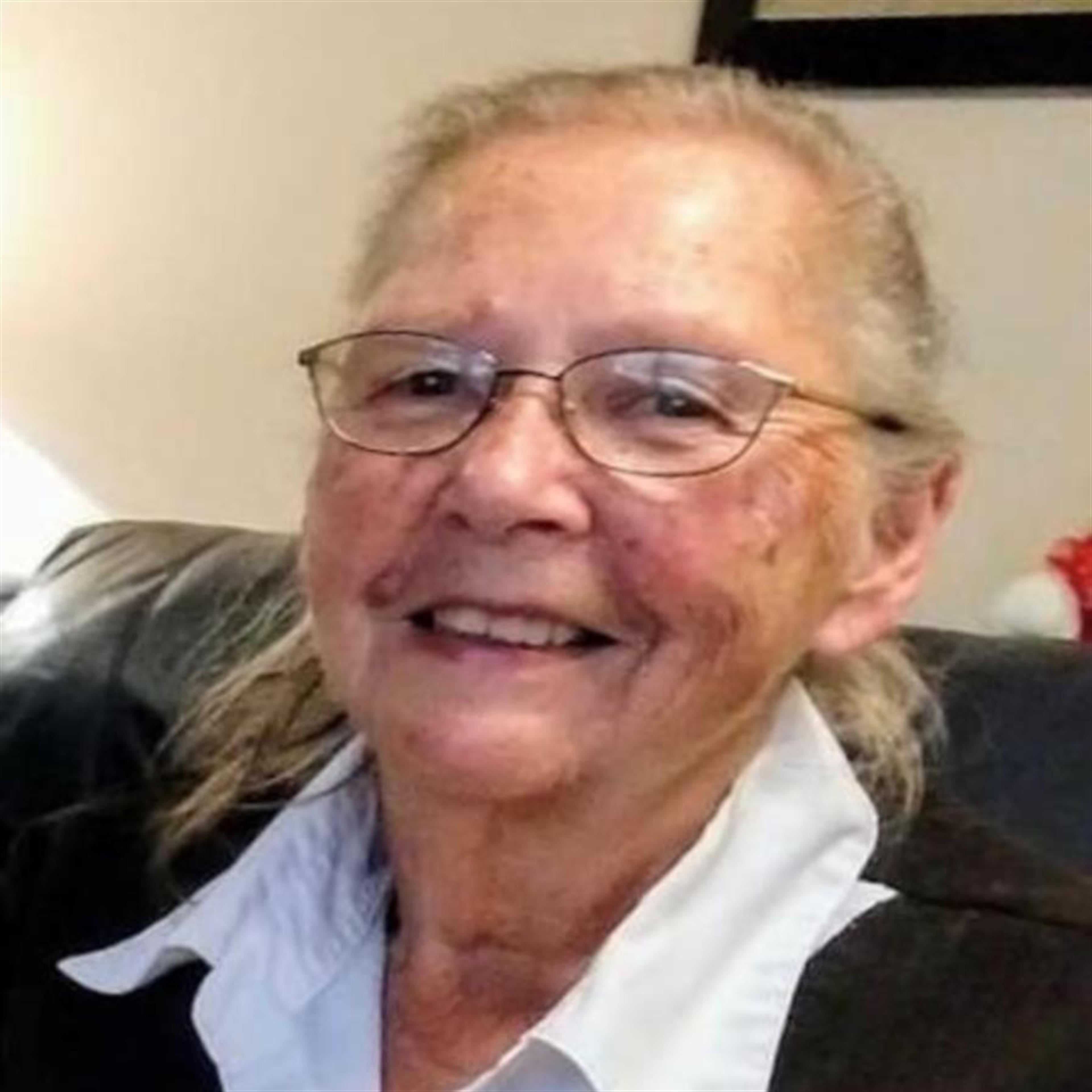 Annie Mae Allen Giles' obituary picture