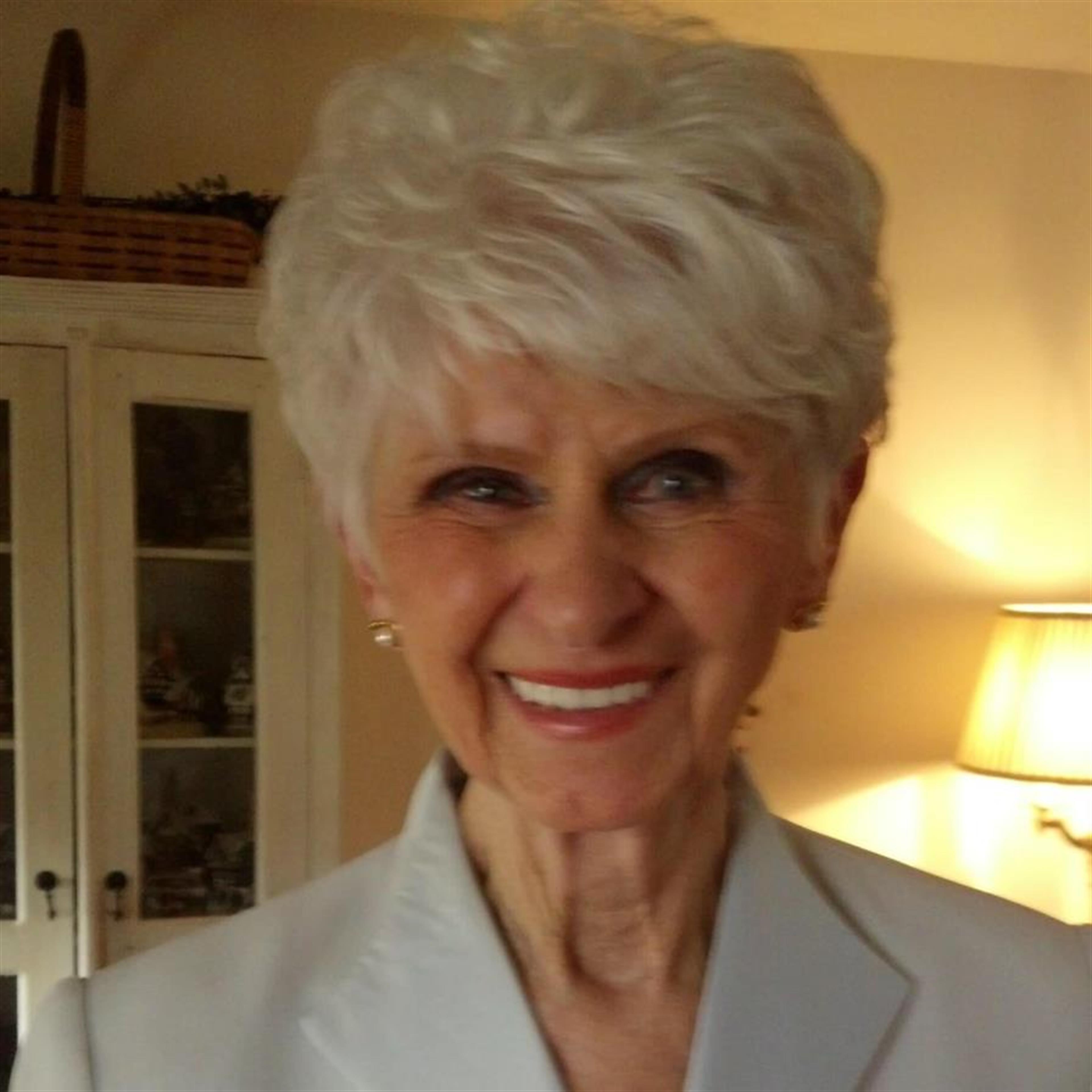 Susan E. Duff's obituary picture