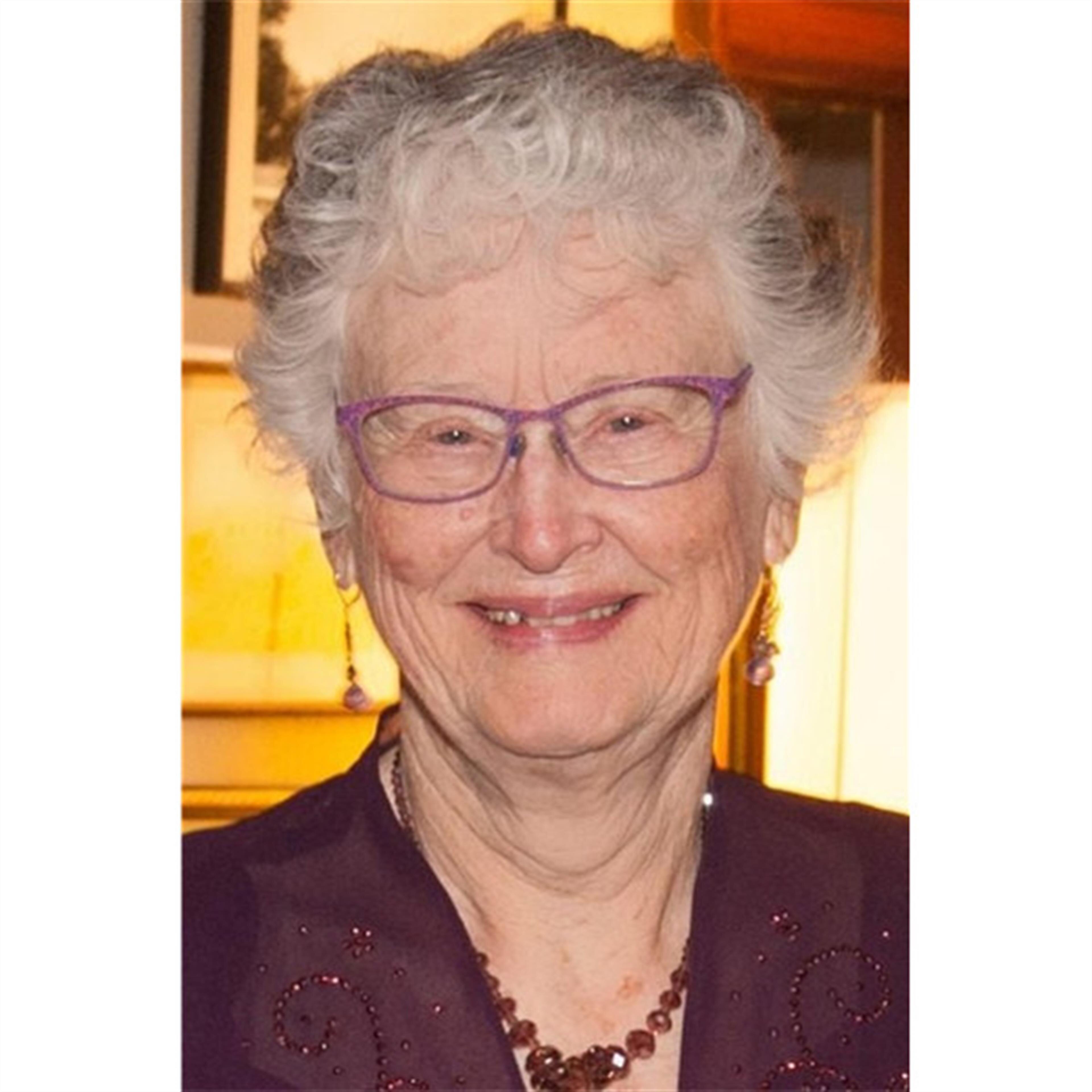 Rowena Louise Hamel