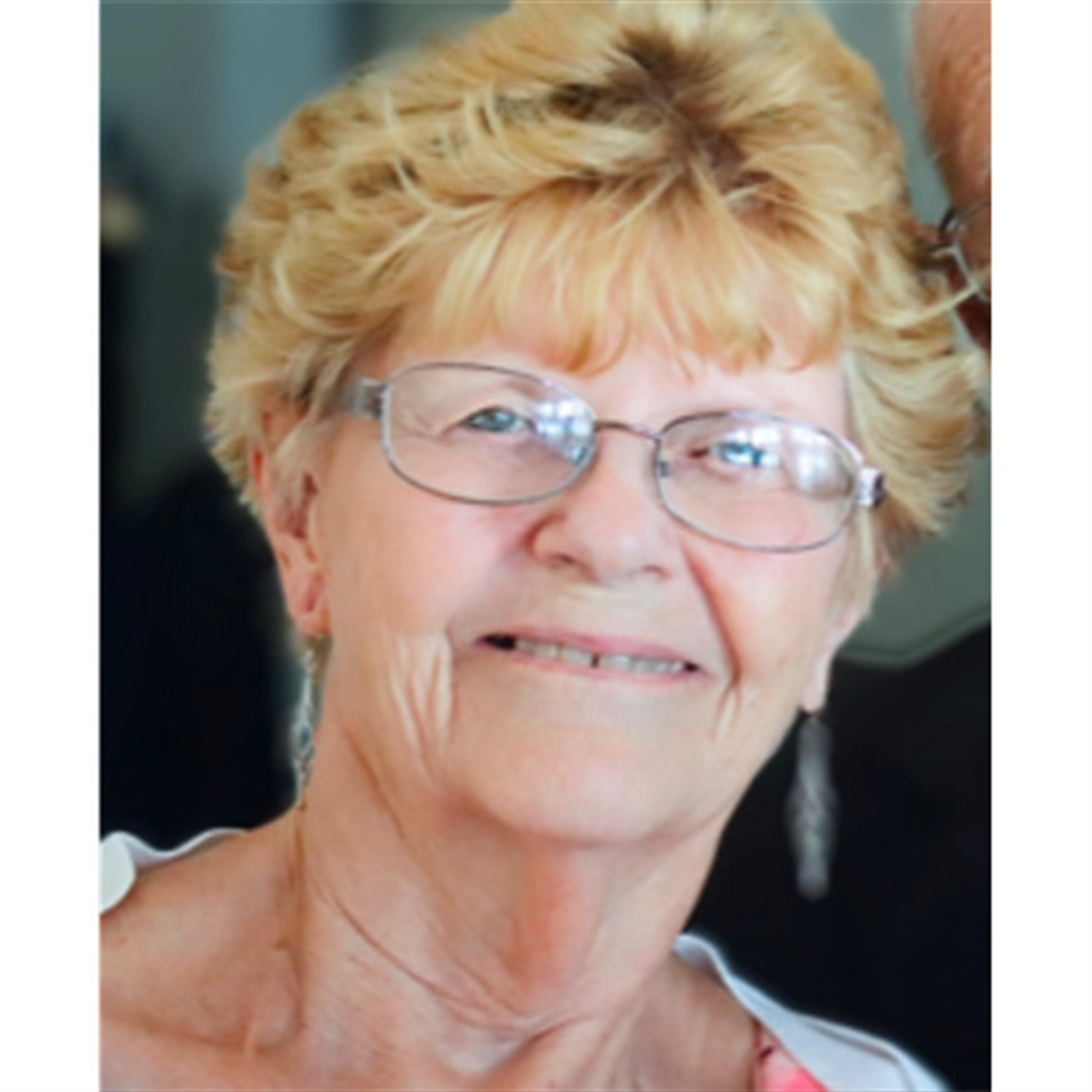 Myrna Lou Foos