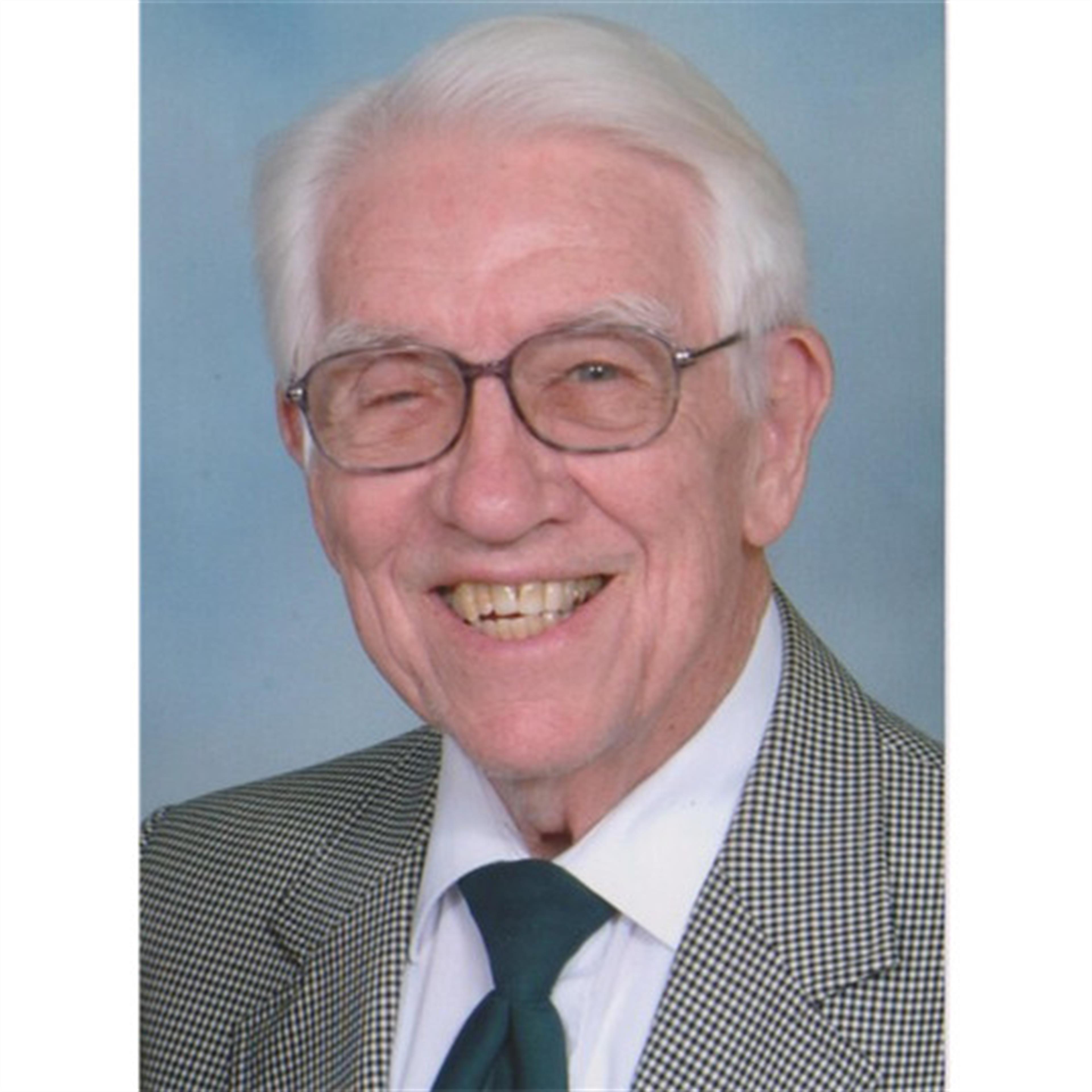Malcolm Eugene Lund