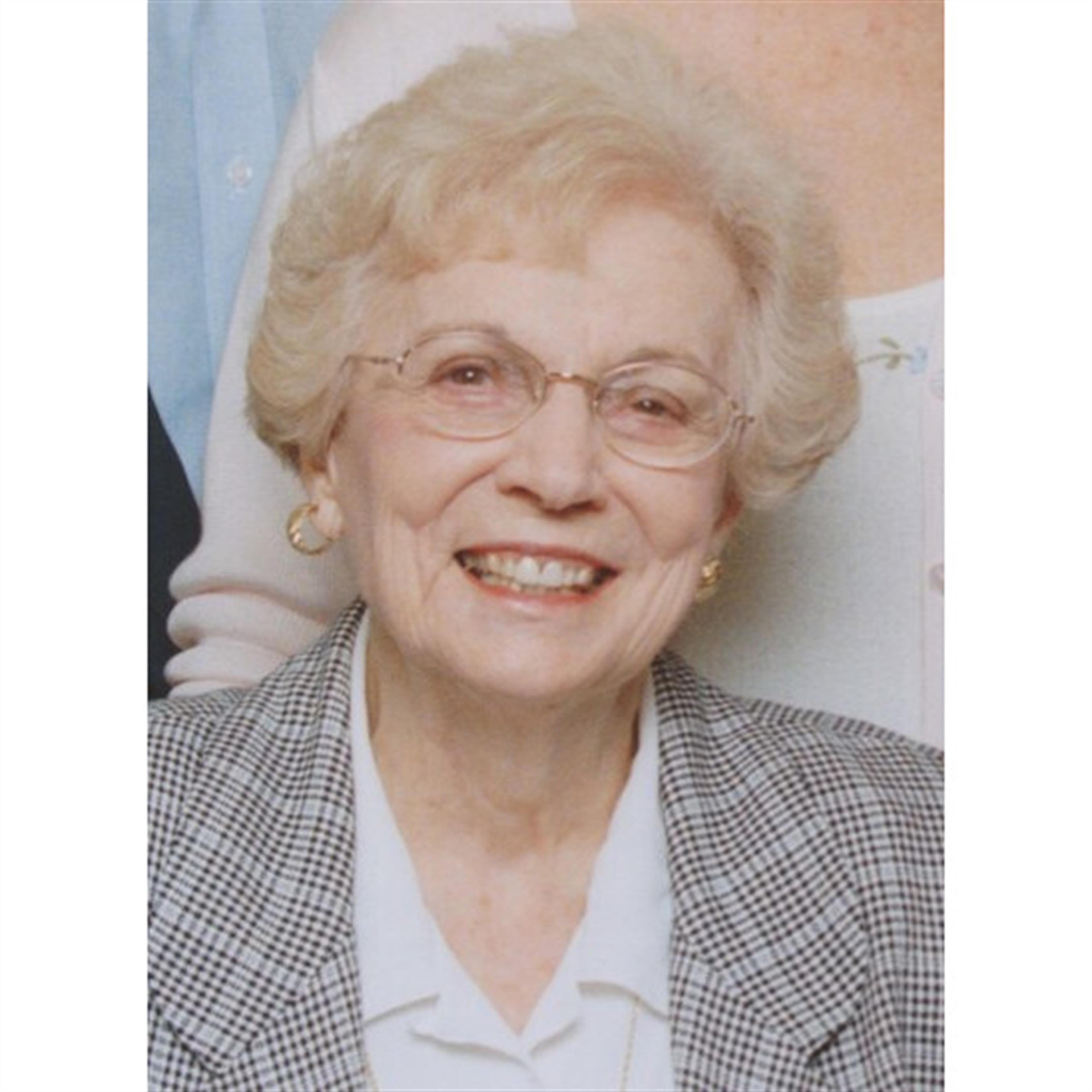 Vivien Ardice Frizzell's obituary picture