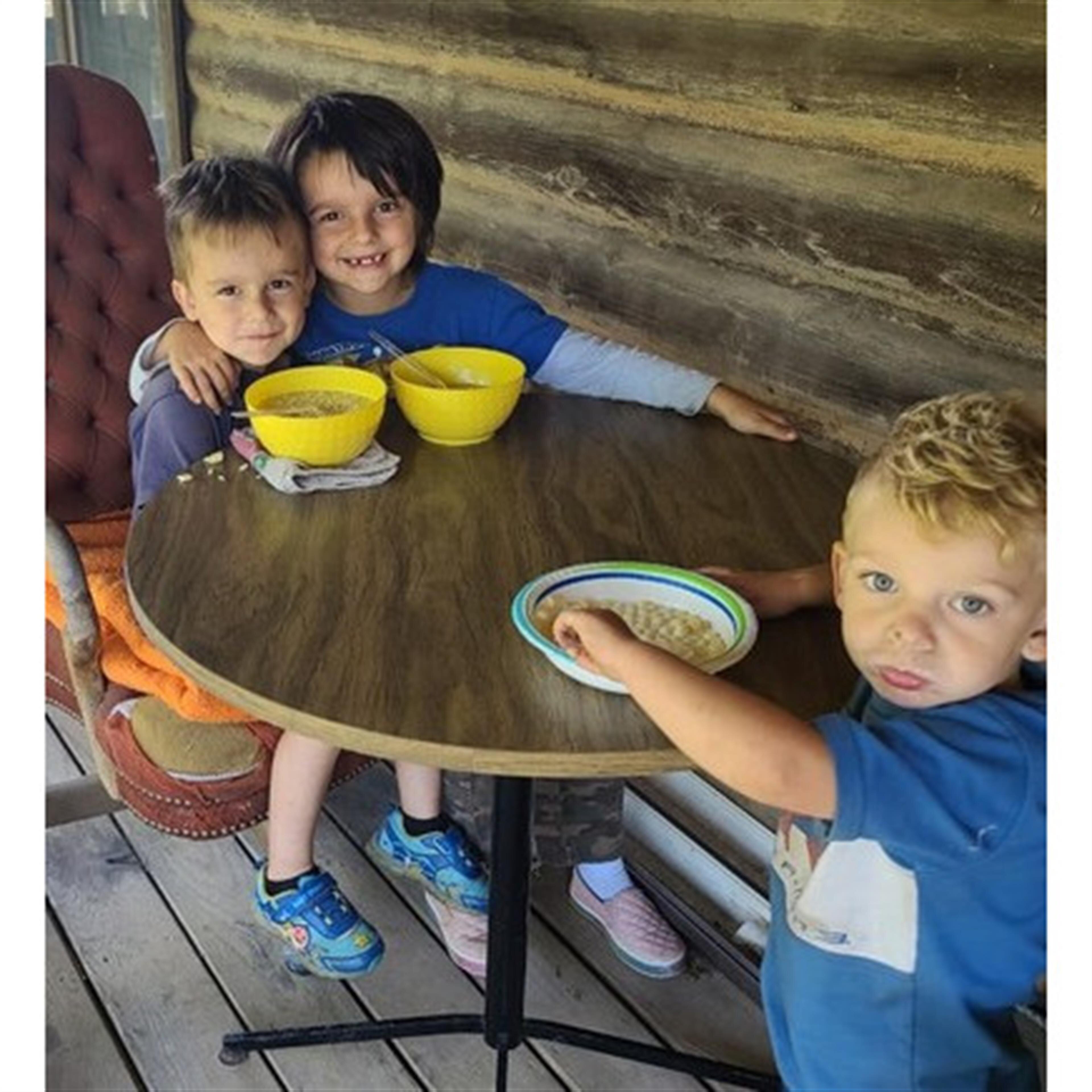 Katelynn, Ronald, & Joshua Gillard