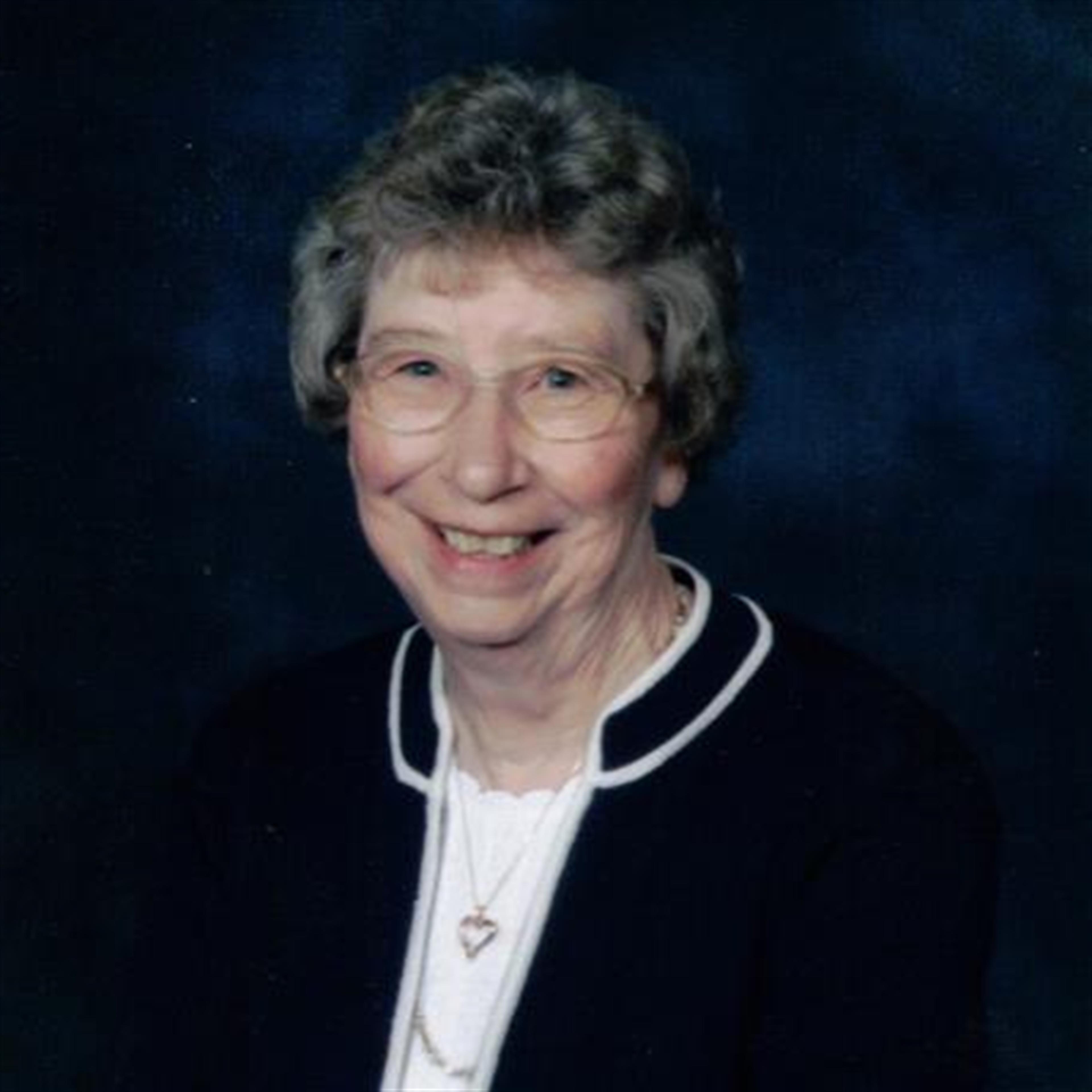 Evelyn "June" Gibson's obituary picture