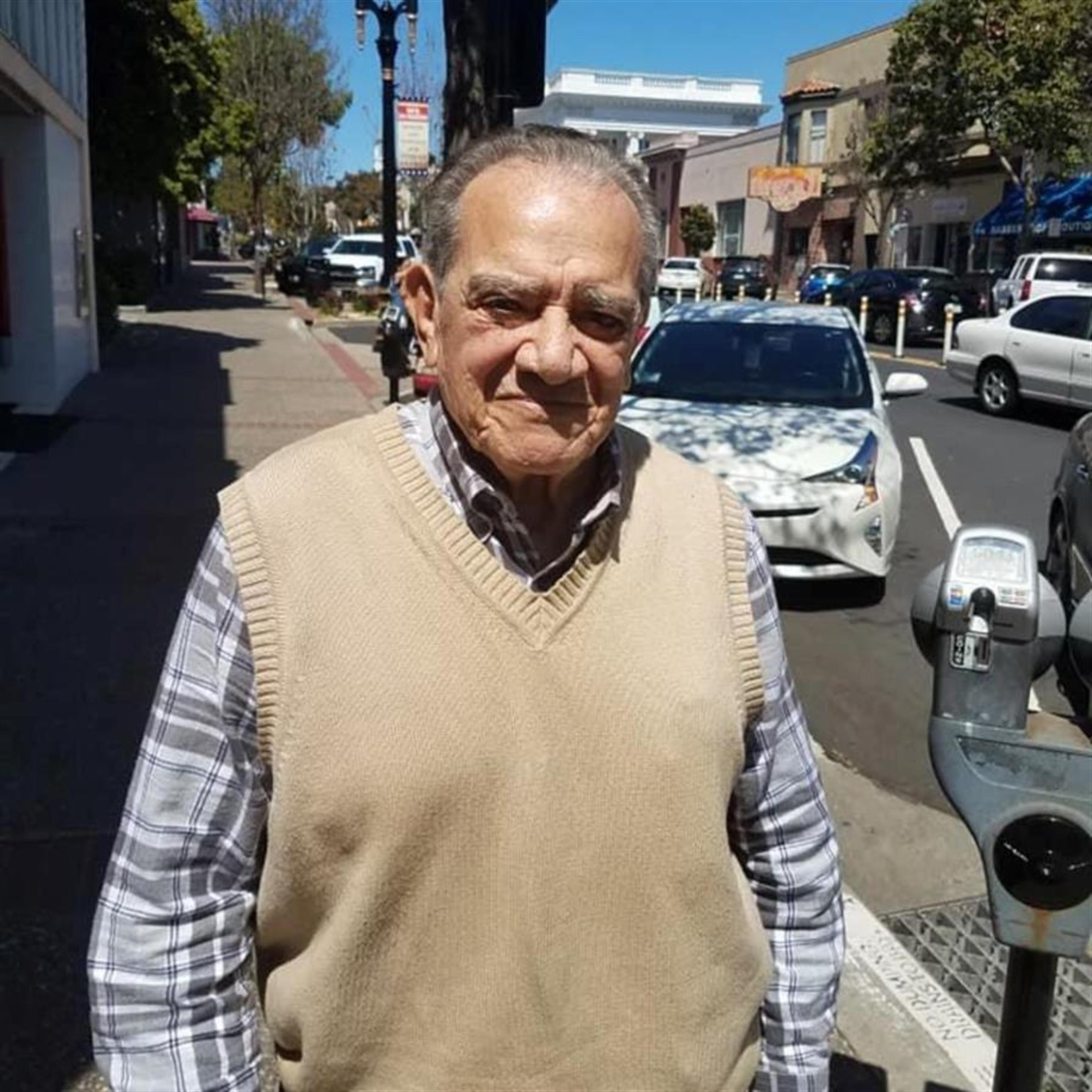 Lizandro I. Carmelino